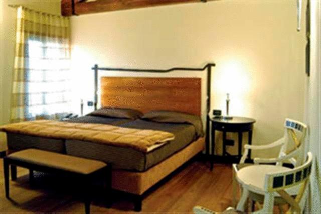 Twin Room - Photo 1