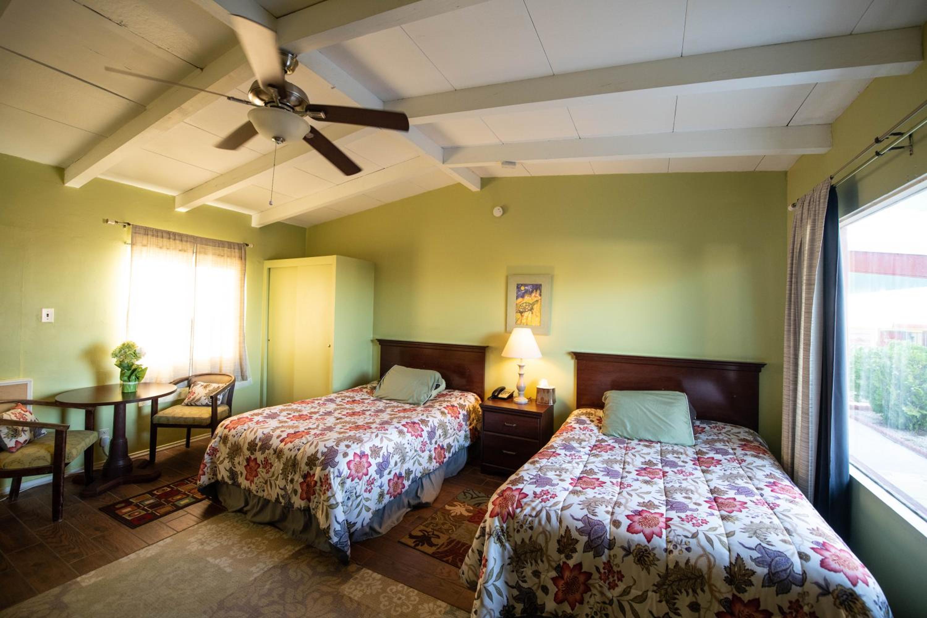 Deluxe Double Room - Photo 5