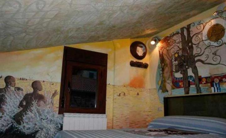 Two-Bedroom Suite - Photo 128