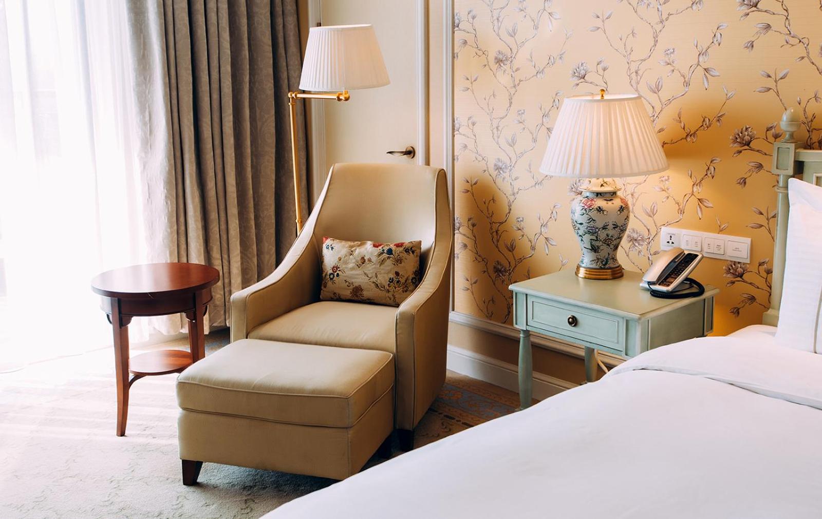 Deluxe Queen Room