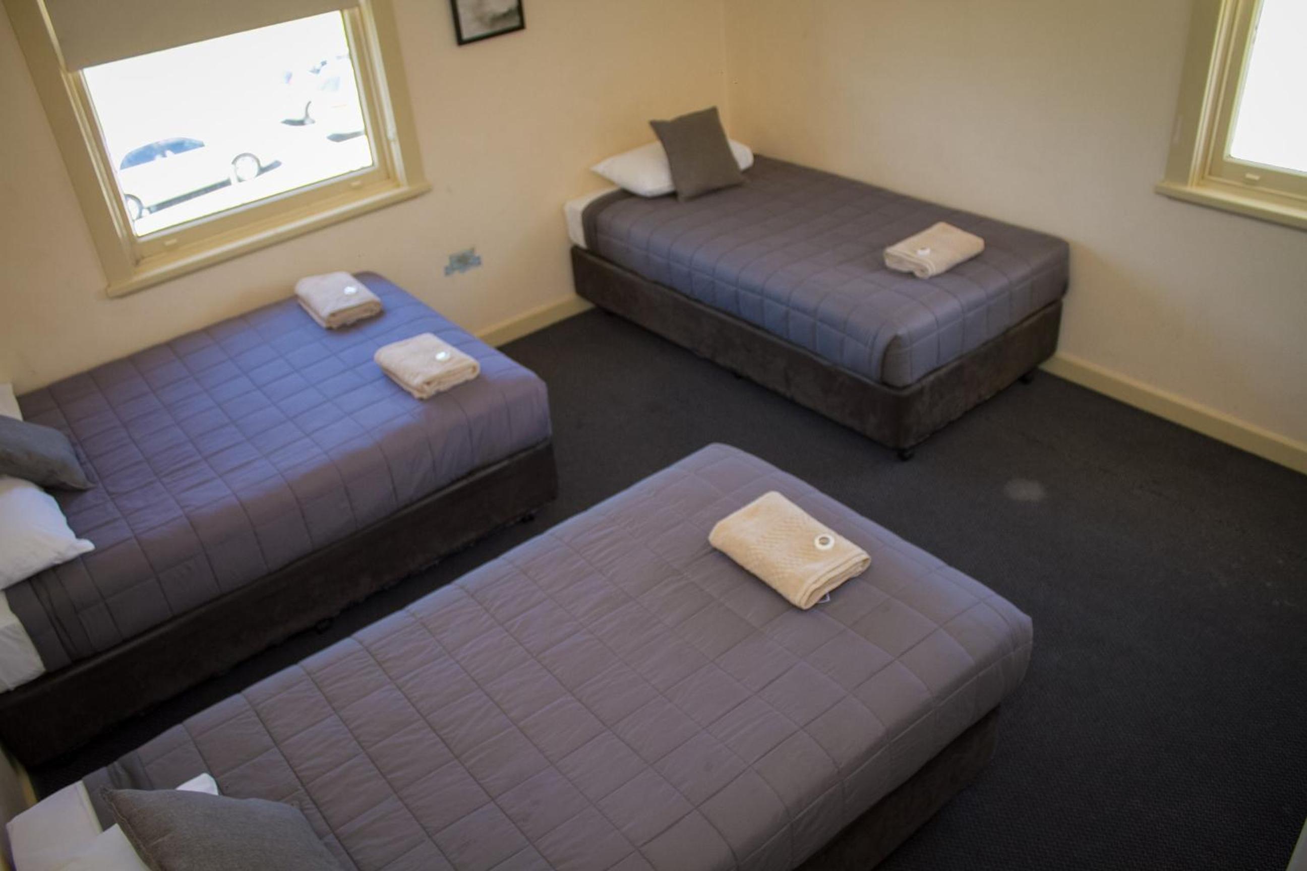 Double or Twin Room with Shared Bathroom photo 3
