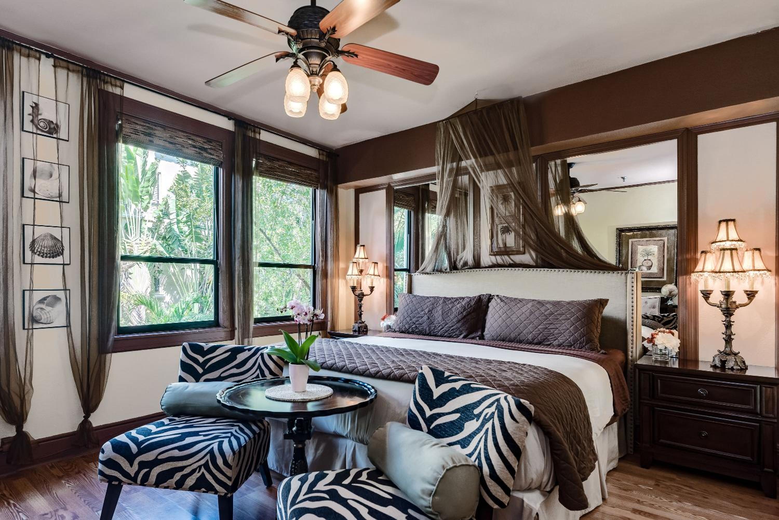 Suite with Garden View