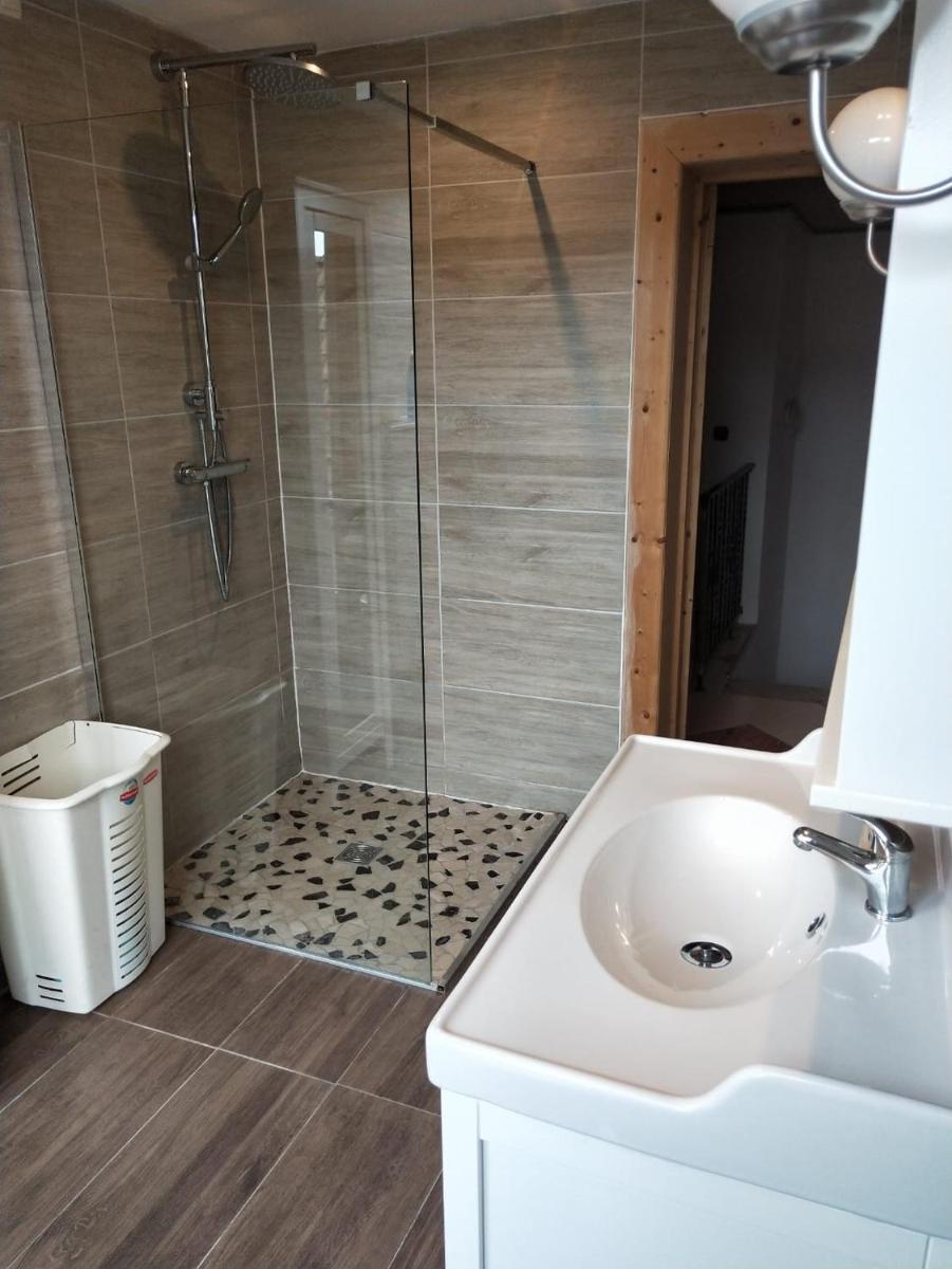 Double Room with Shared Toilet photo 3