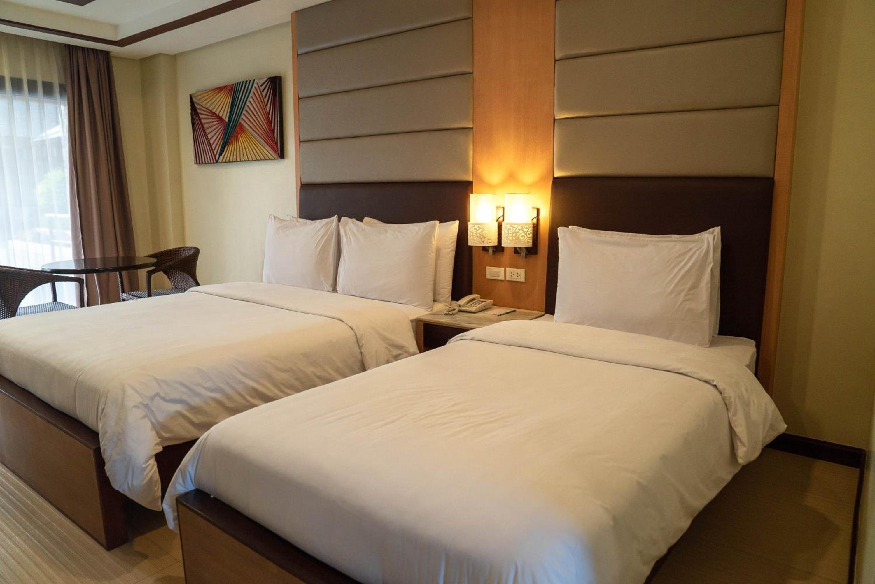Standard Twin Room - Photo 6