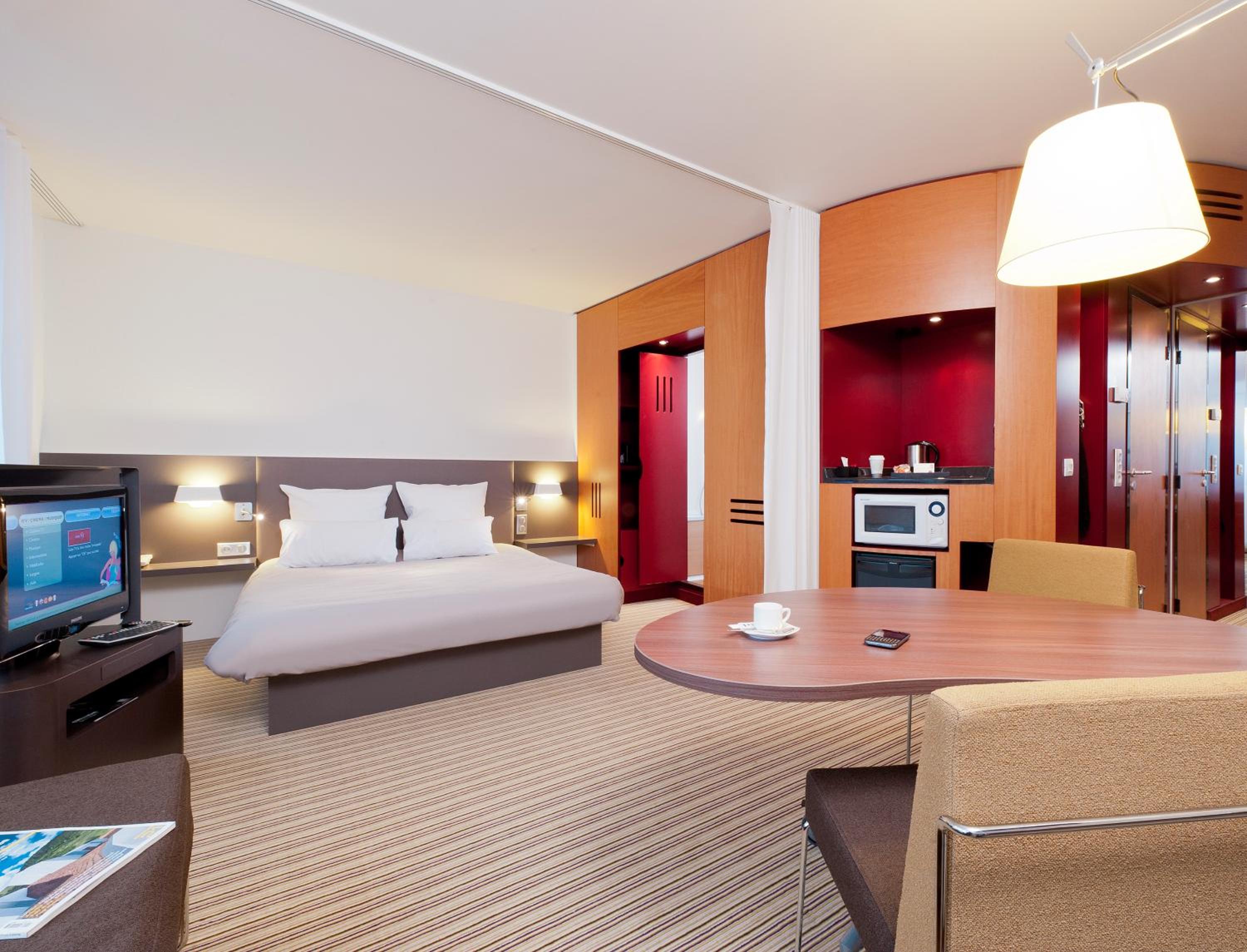 Novotel Suites Paris Montreuil Vincennes — photo 78
