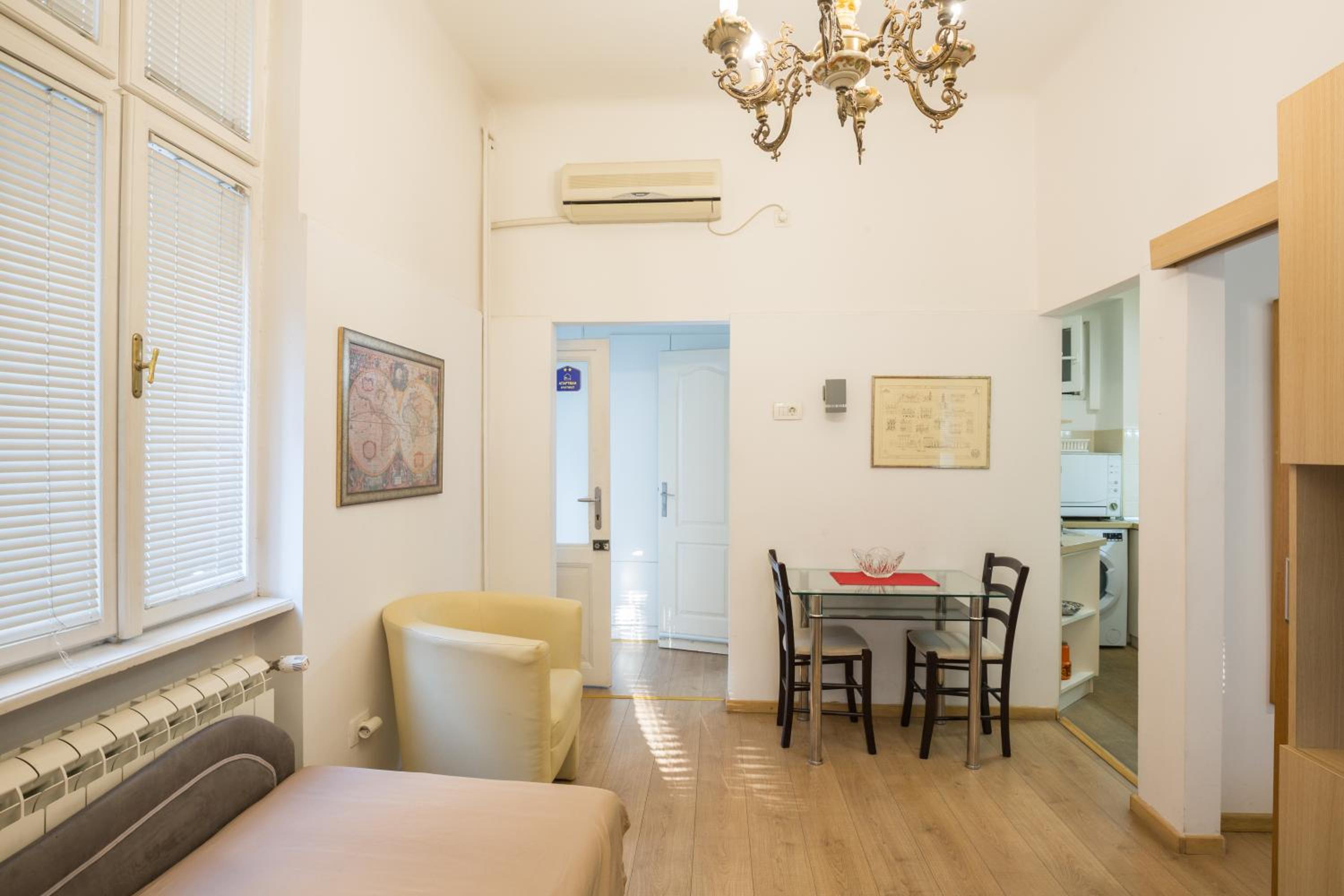 Economy One-Bedroom Apartment