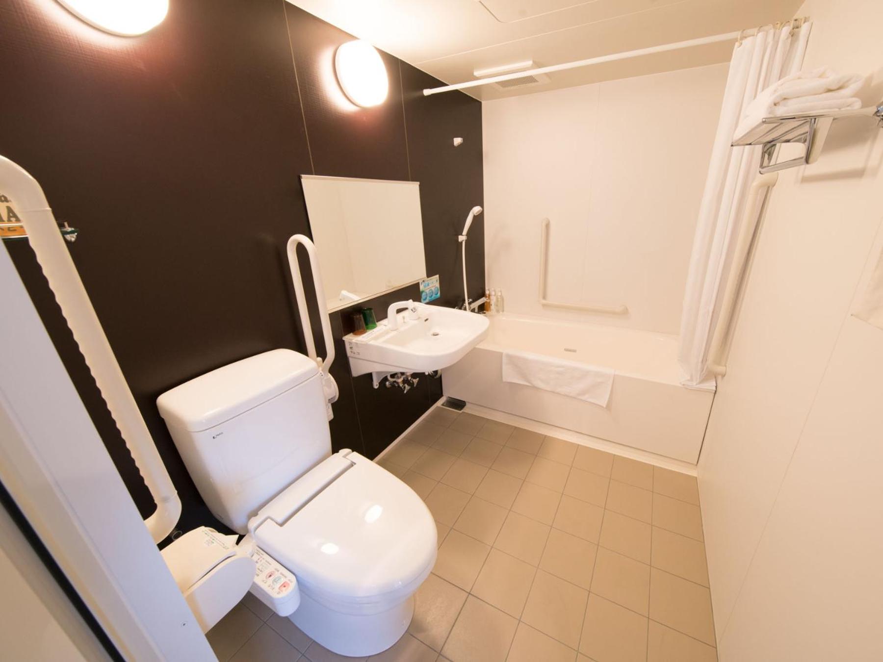 Superior Double or Twin Room photo 3