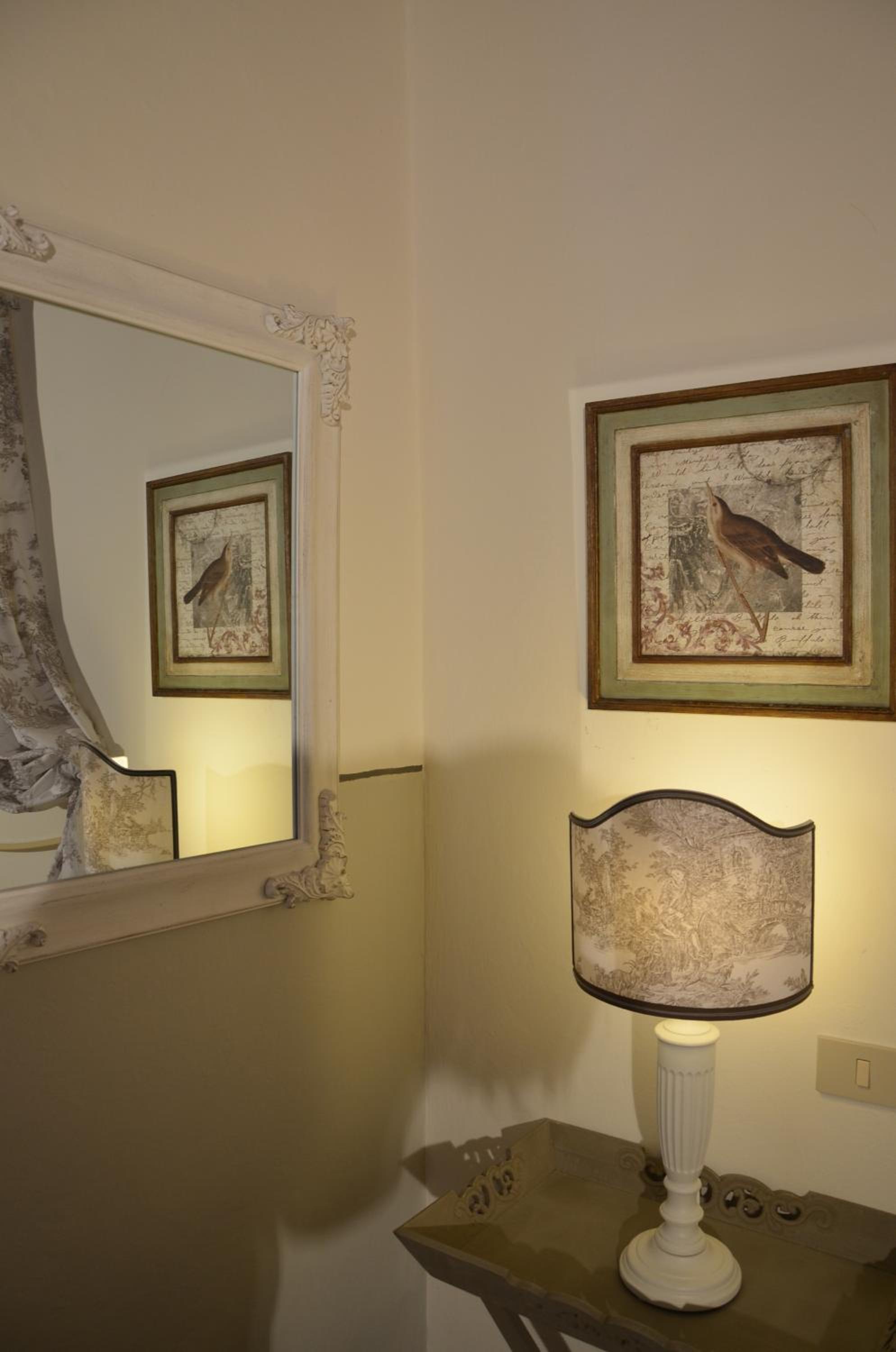 Double Room - Photo 10