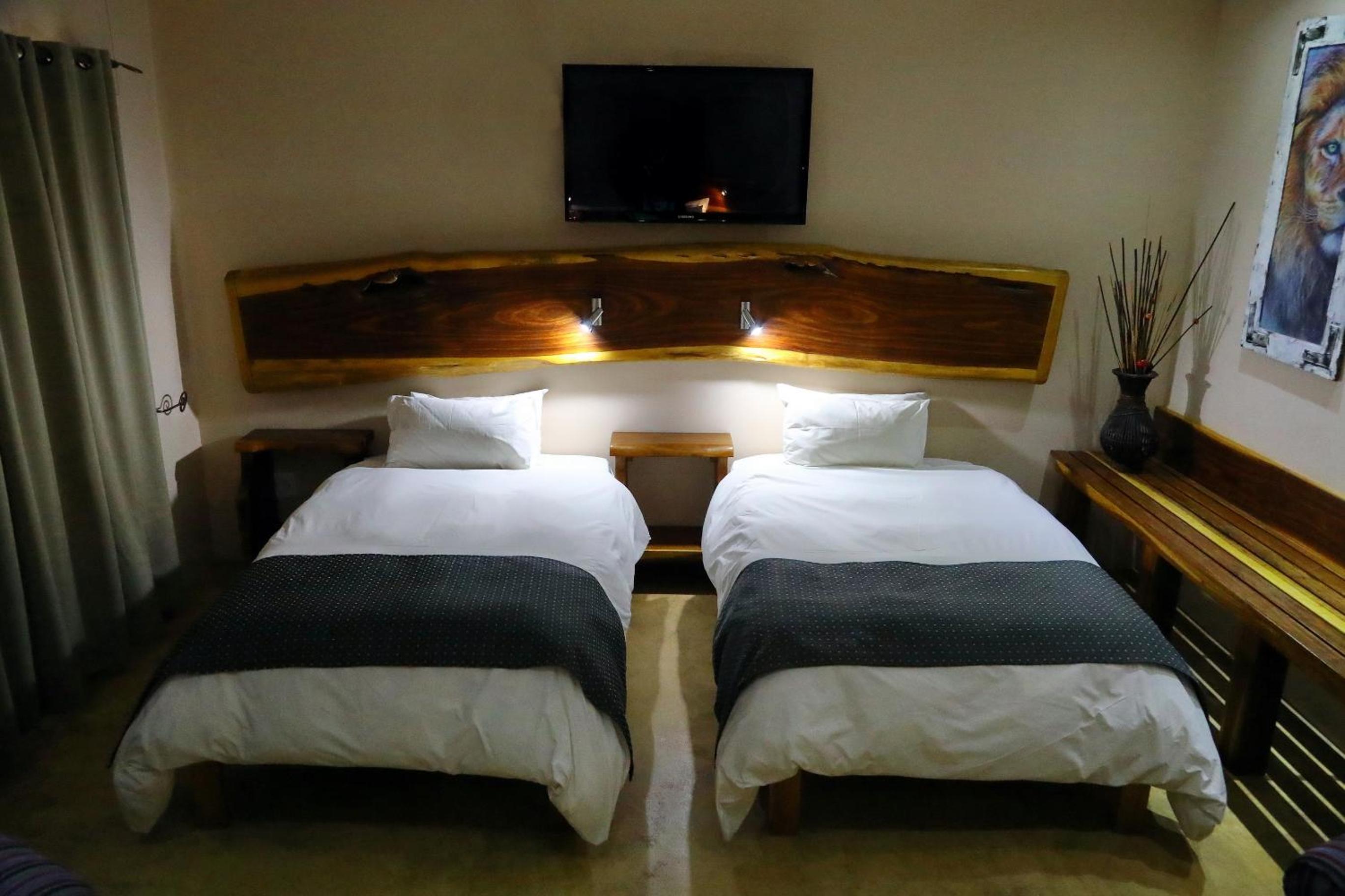 Luxury Family Suite photo 1
