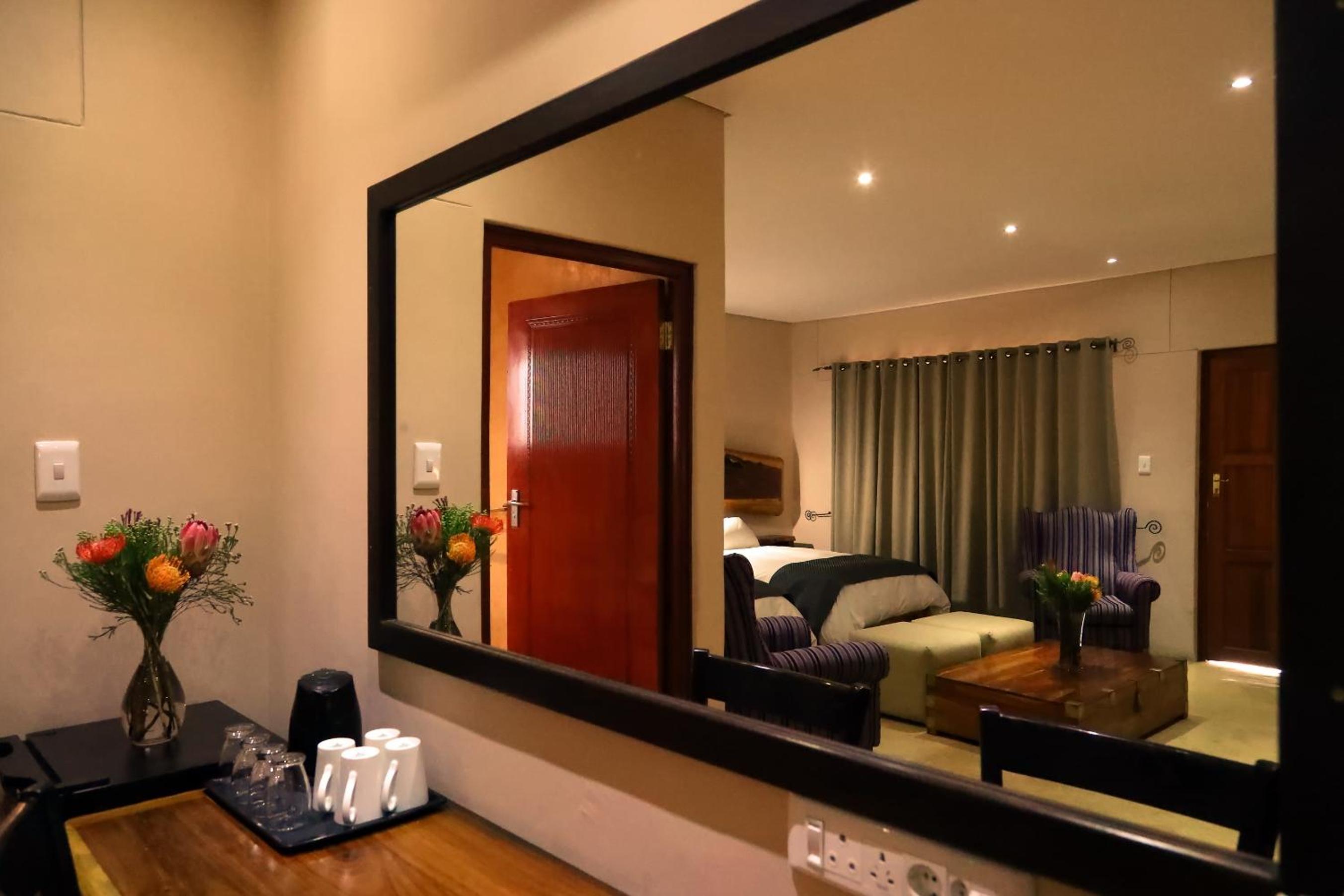 Luxury Family Suite photo 2