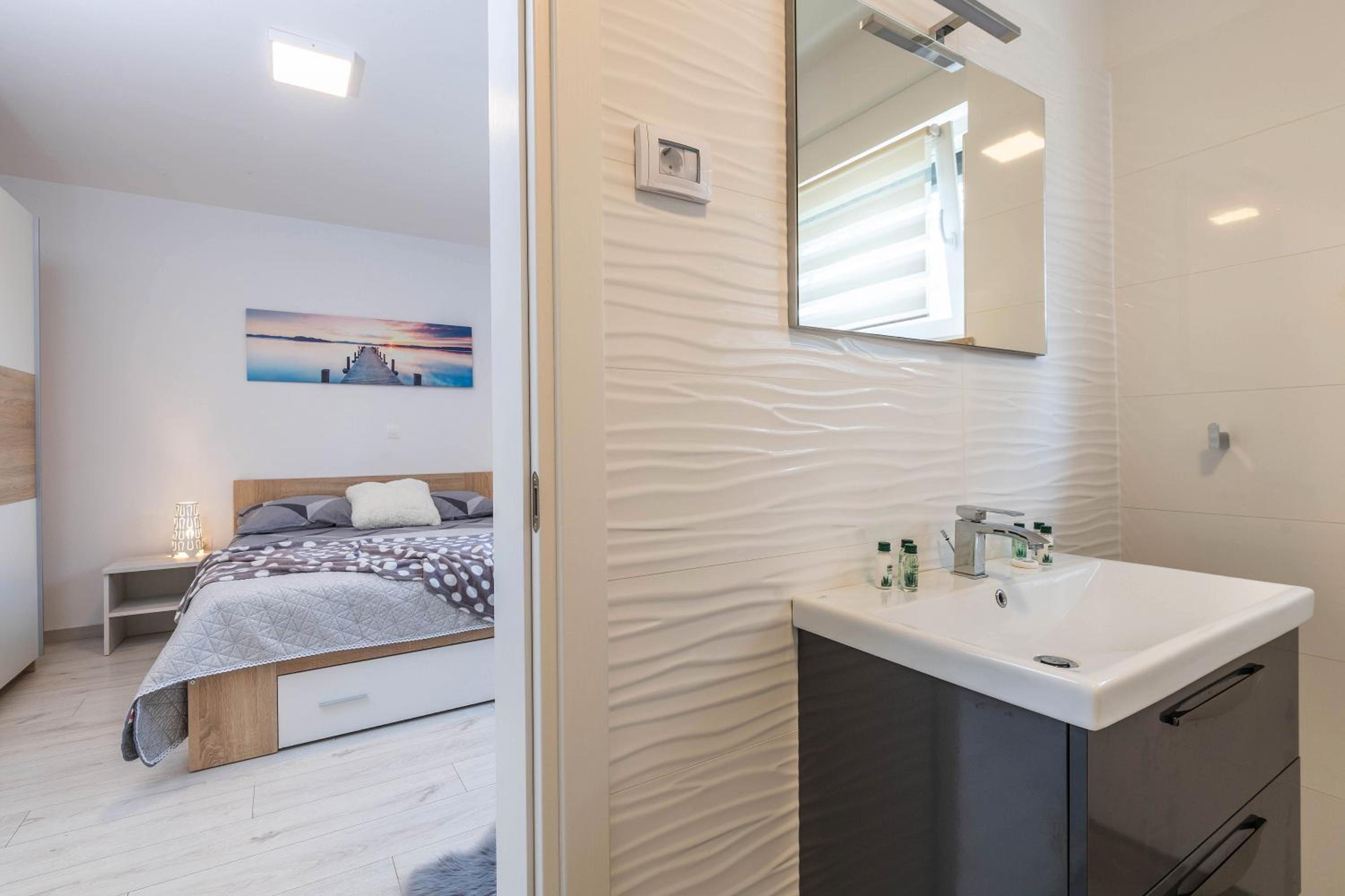 Three-Bedroom Villa photo 1