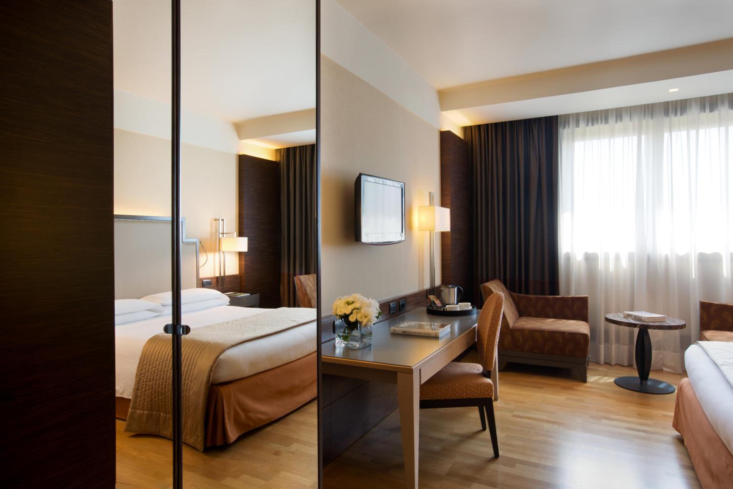 Superior Double Room - Photo 2