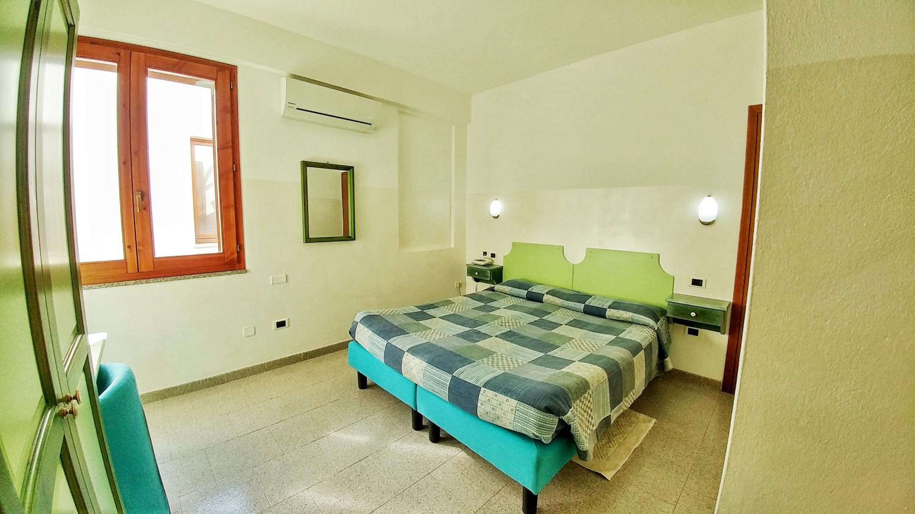 Economy Double Room - Photo 3