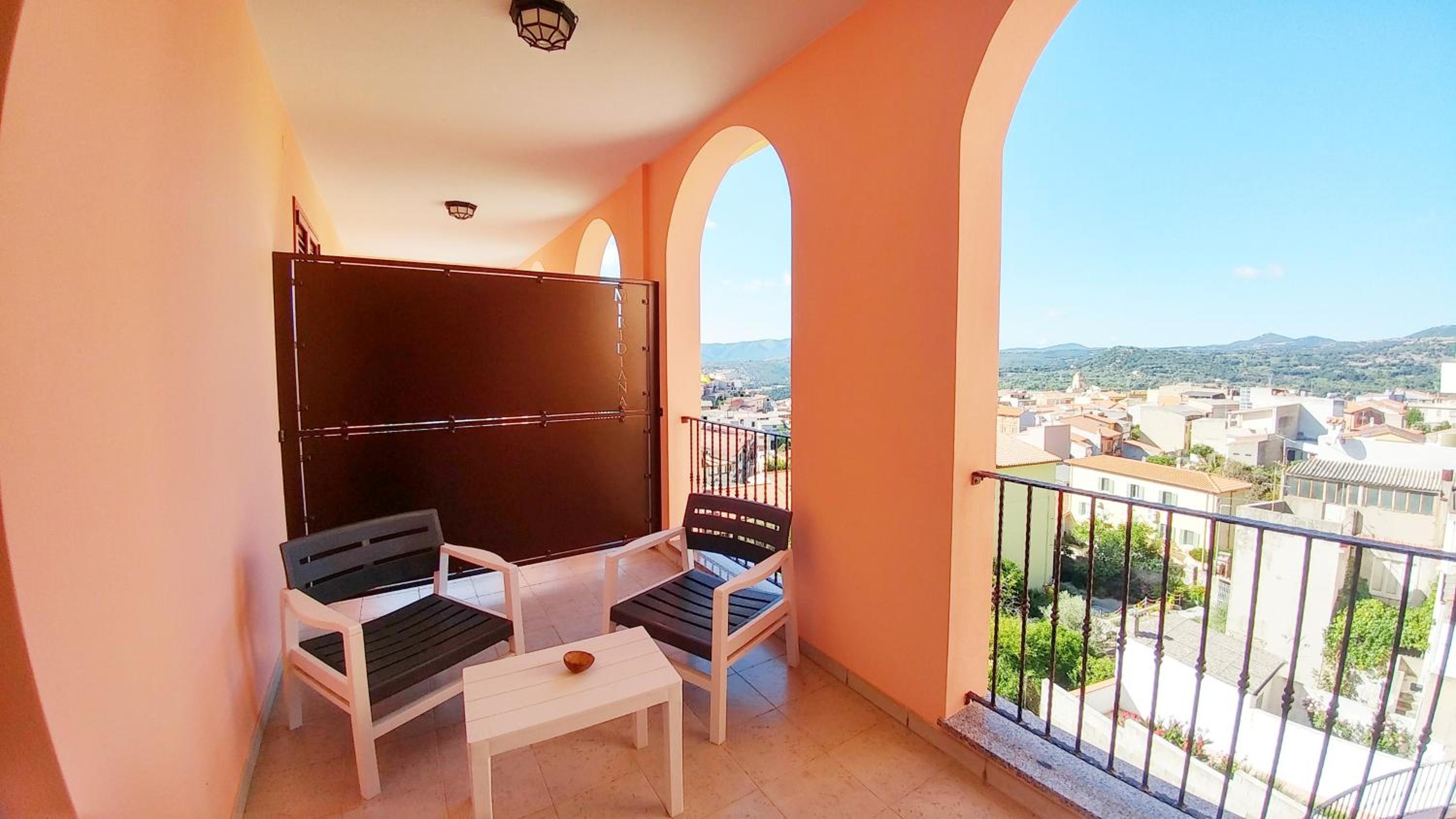 Deluxe Double or Twin Room with Balcony - Photo 4