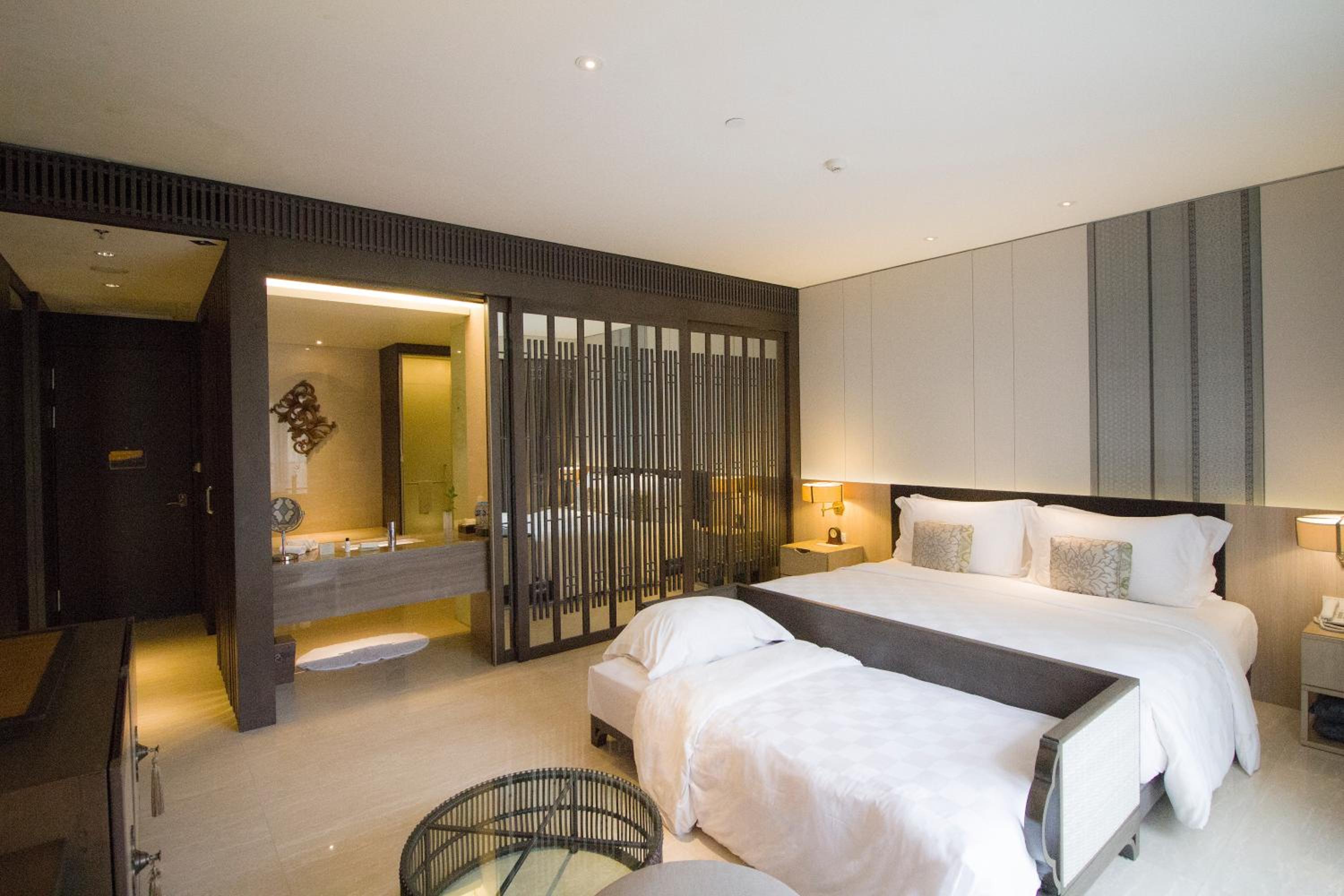 Family Premiere Room