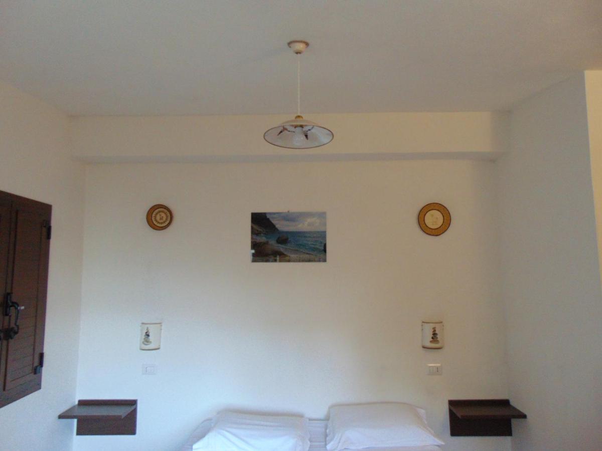 Standard Double or Twin Room with Garden View photo 2