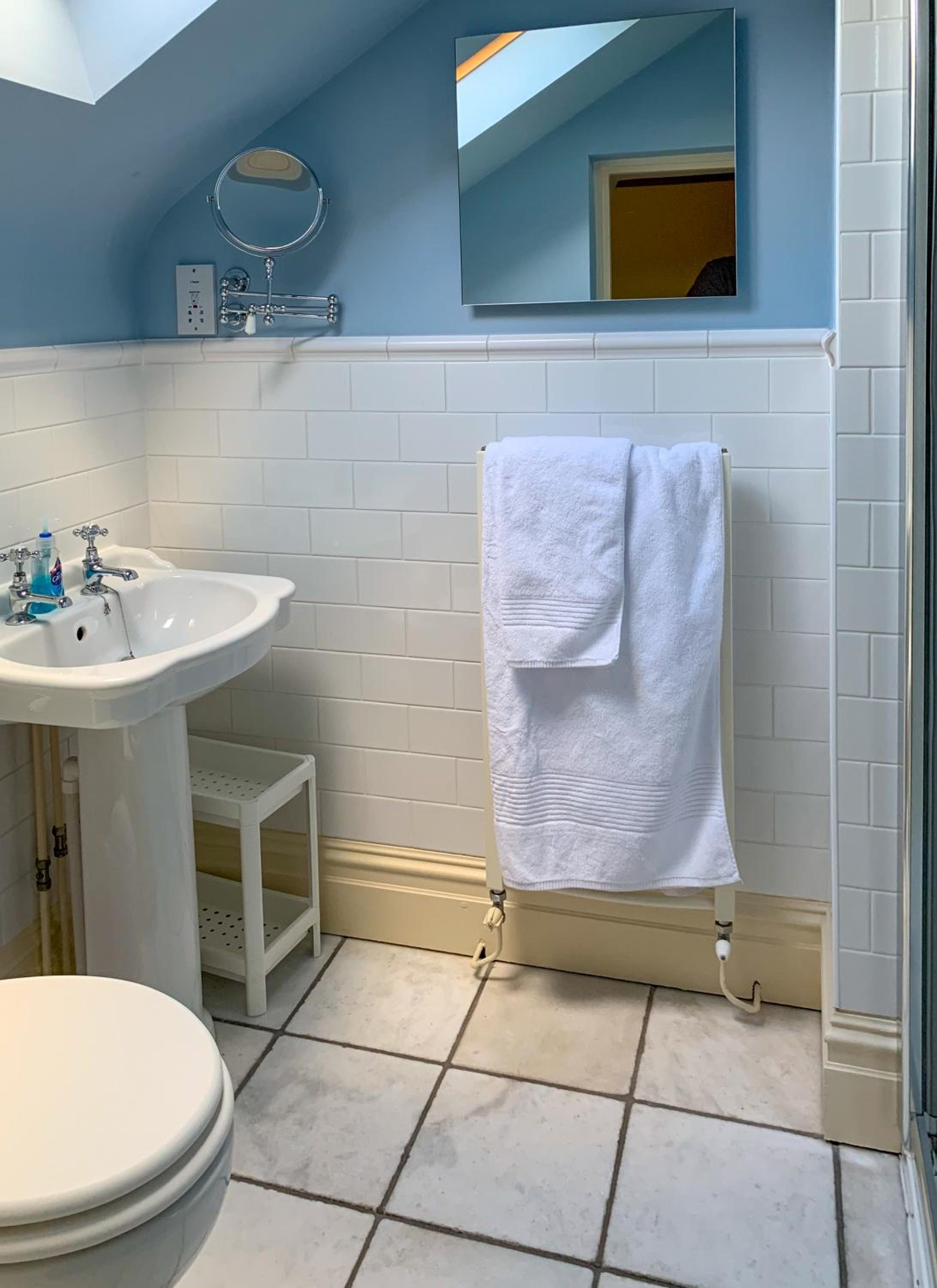 Deluxe Double or Twin Room with Garden View - Photo 3