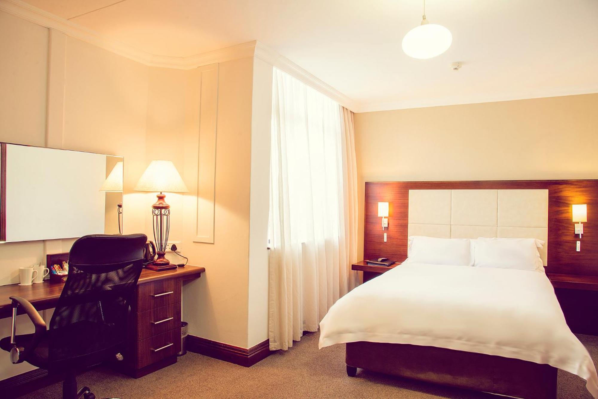 Standard  Room with Double Bed - Photo 1
