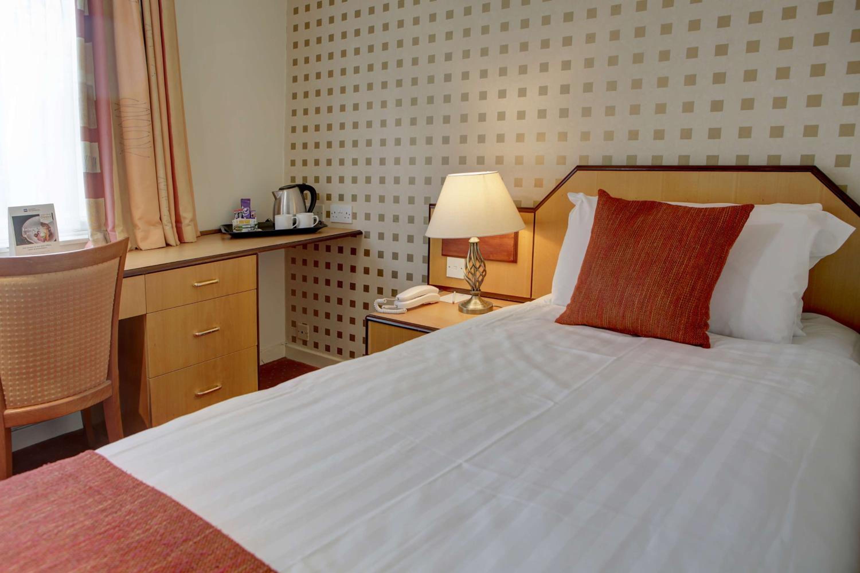 Standard Single Room - Non-Smoking