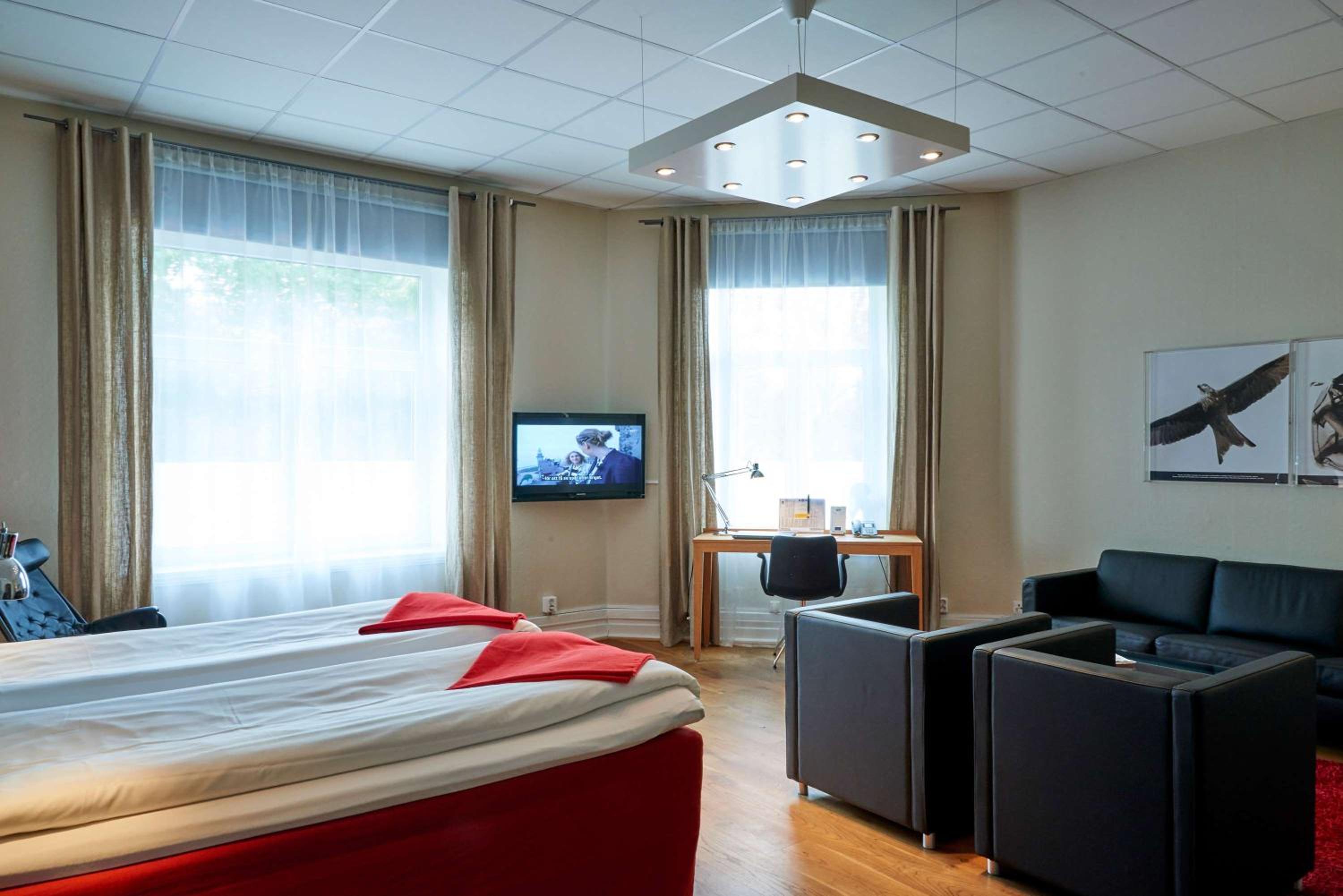 Deluxe Double King Room - Photo 5