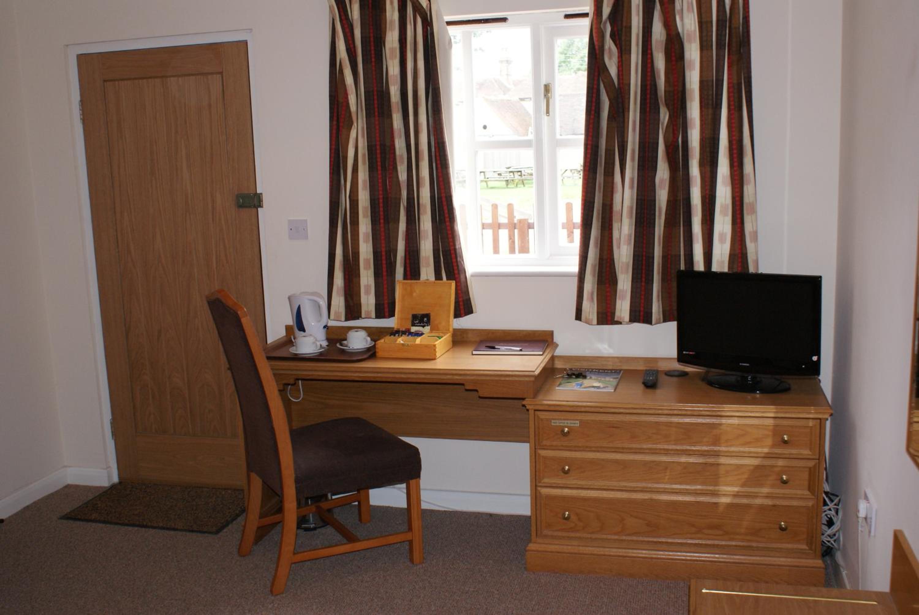 Standard Double Room photo 3