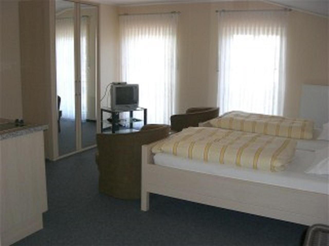 Double Room photo 3