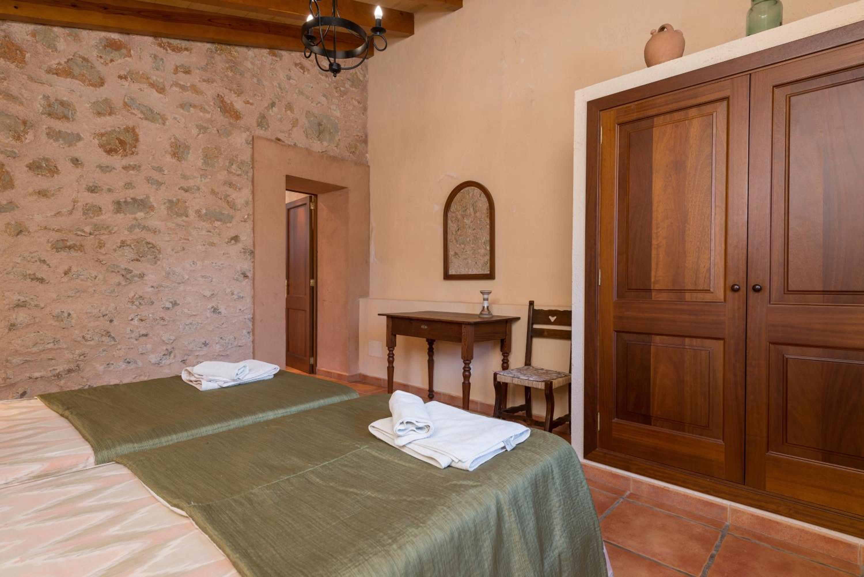 Villa de Tres Habitaciones