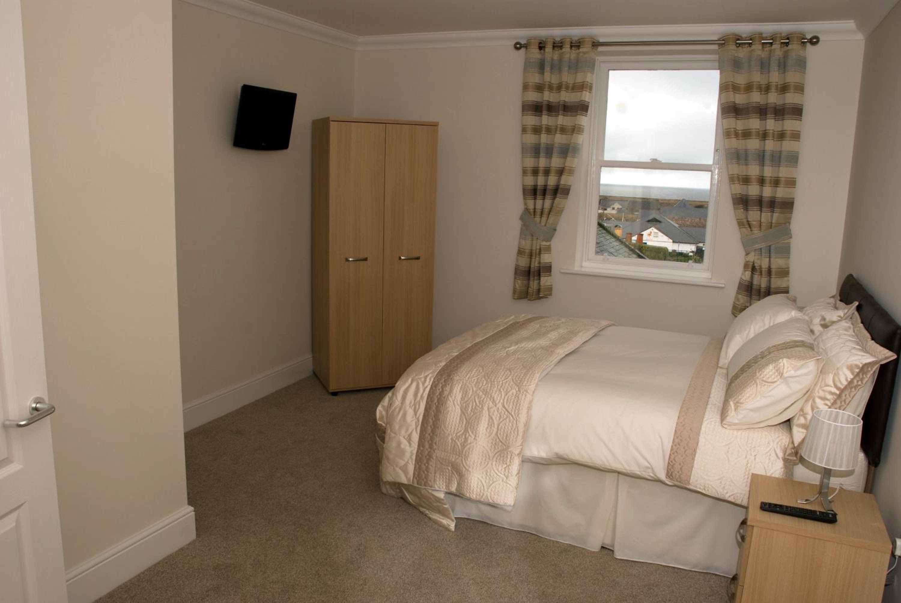 Standard Twin Room photo 1