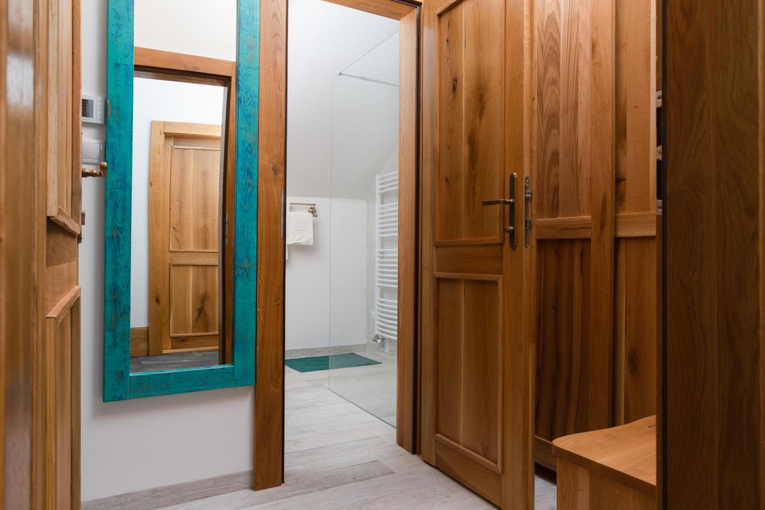 Triple Room with Private Bathroom photo 3