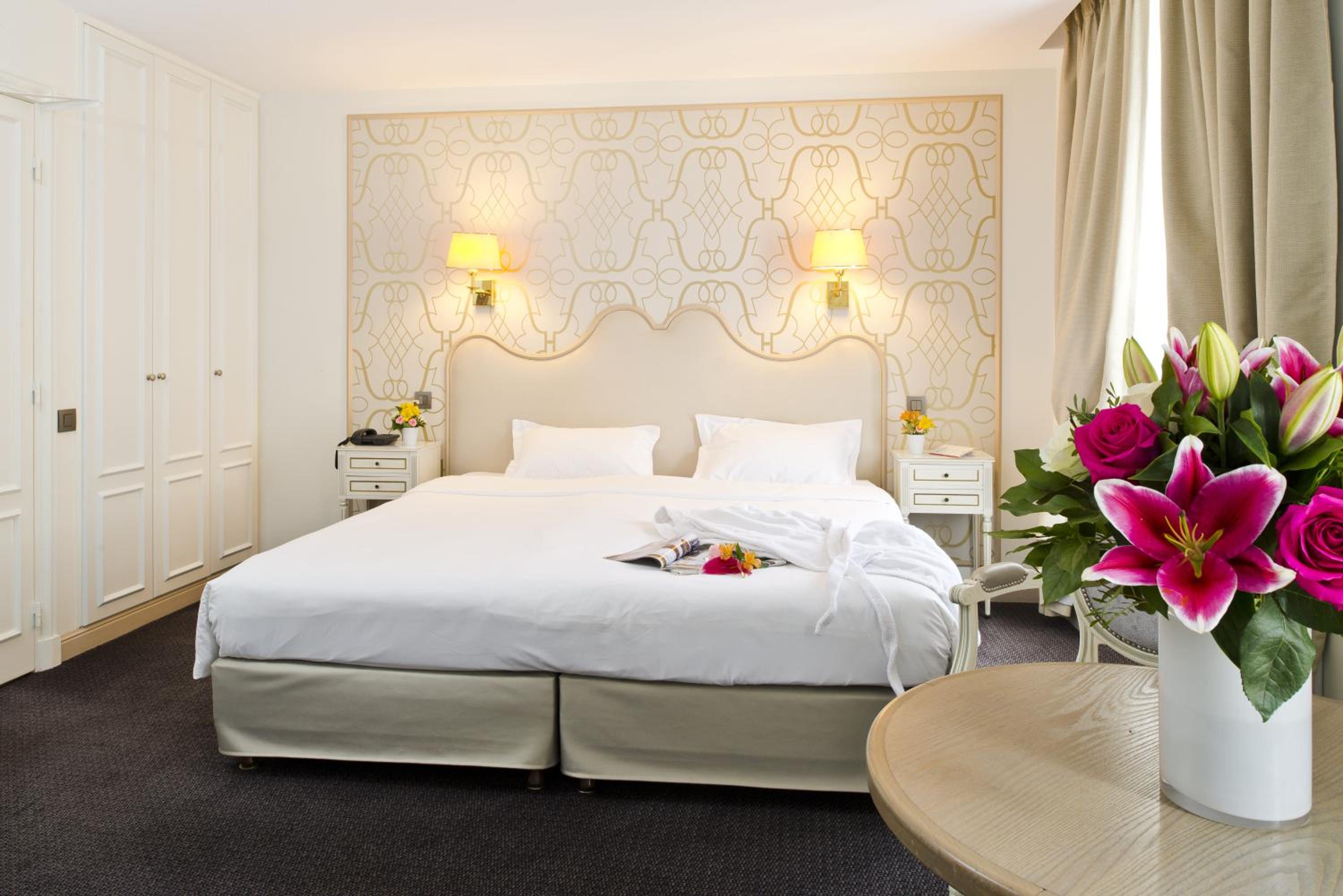 Deluxe Double or Twin Room with Terrace