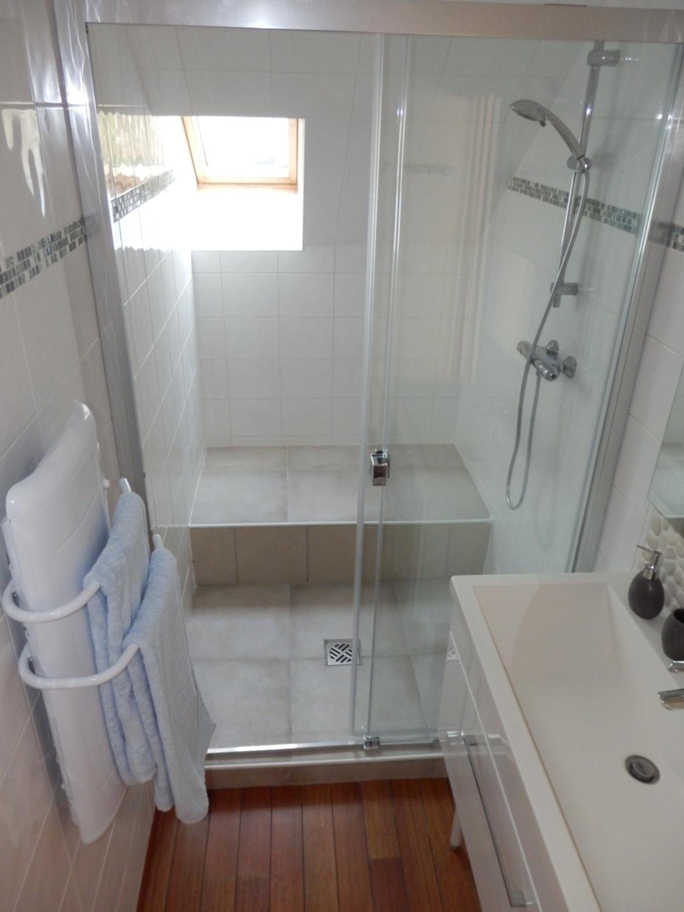 Large Twin Room photo 2