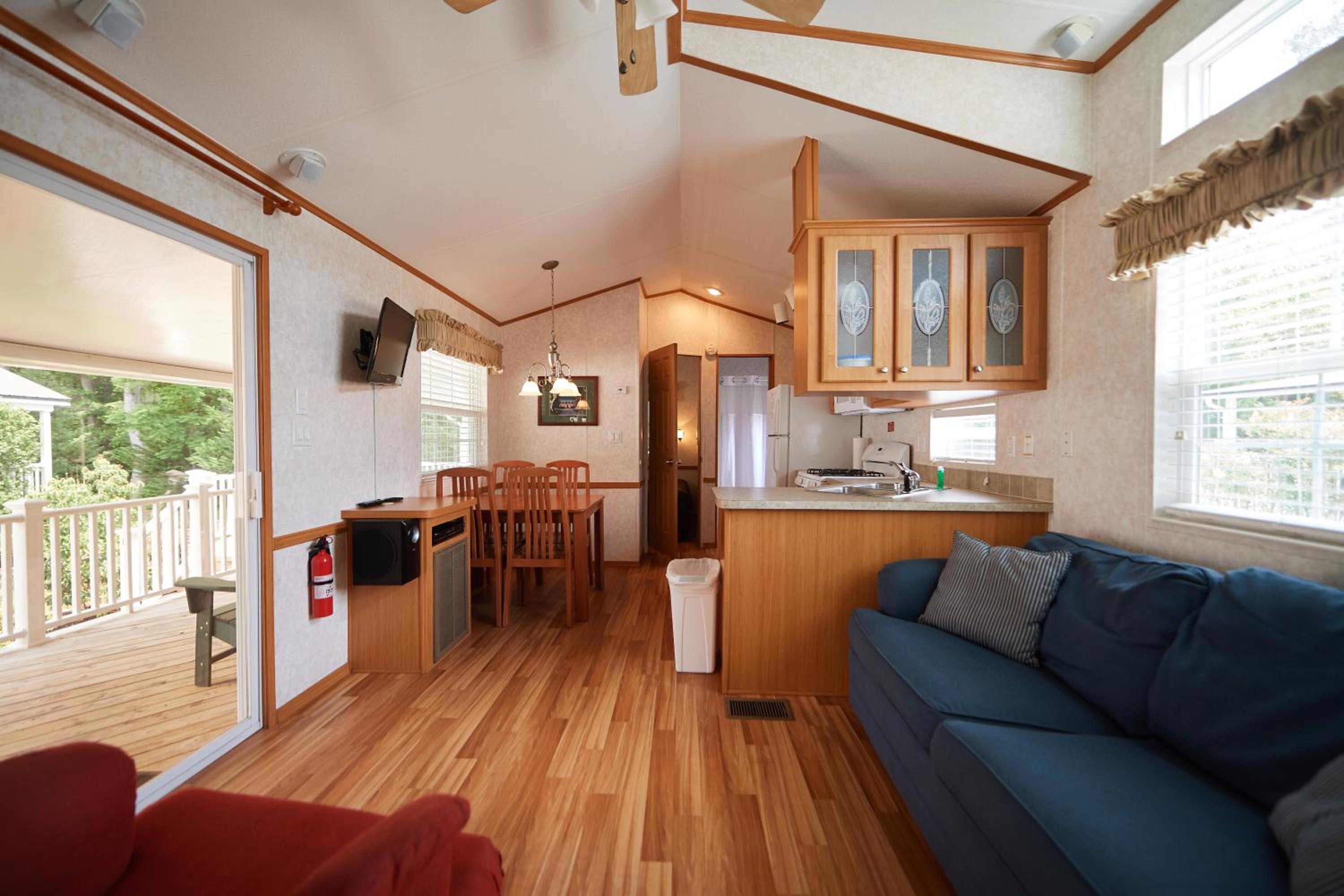 Three-Bedroom Cottage photo 1