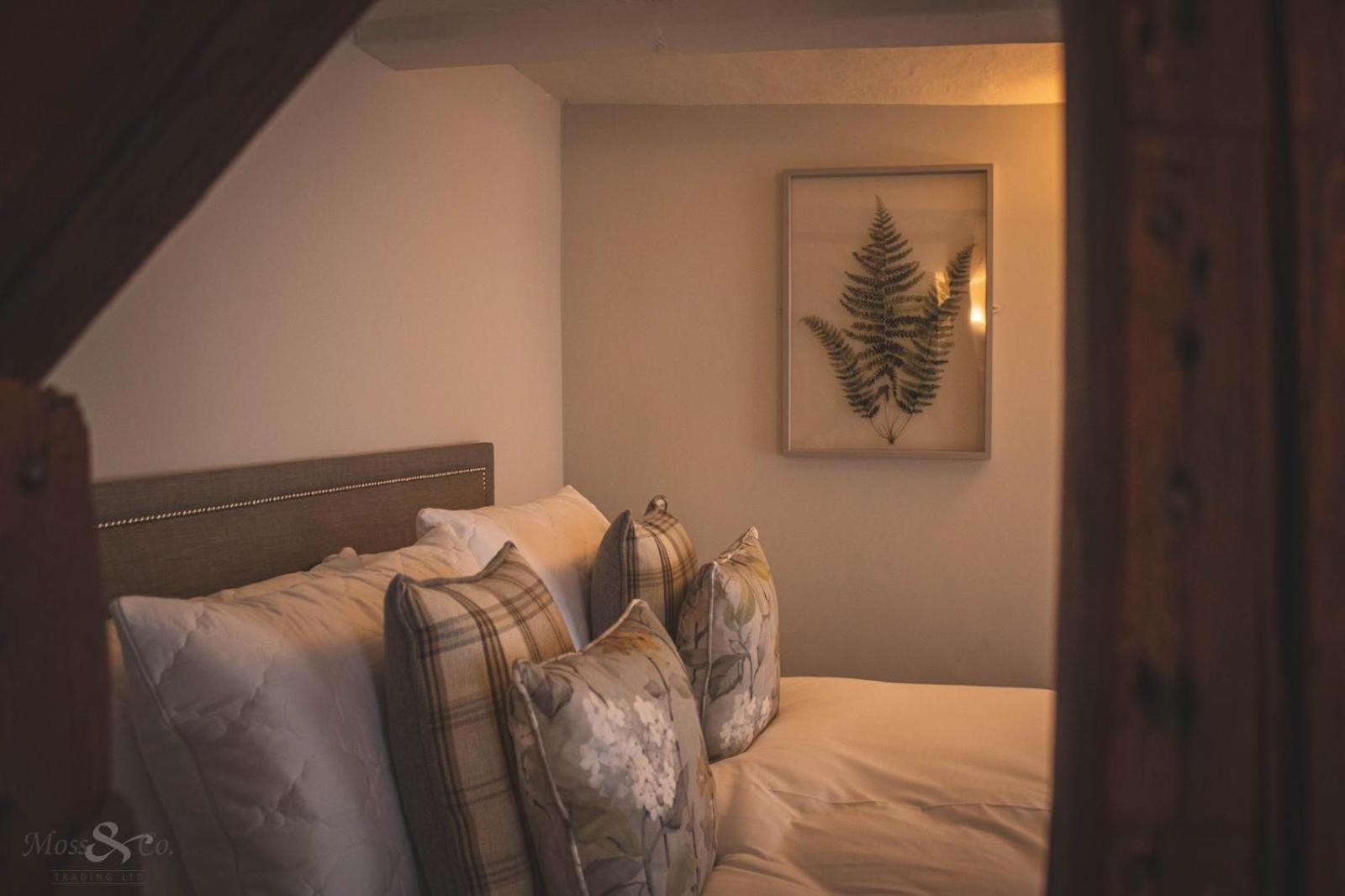 Double Room with Private Bathroom photo 2
