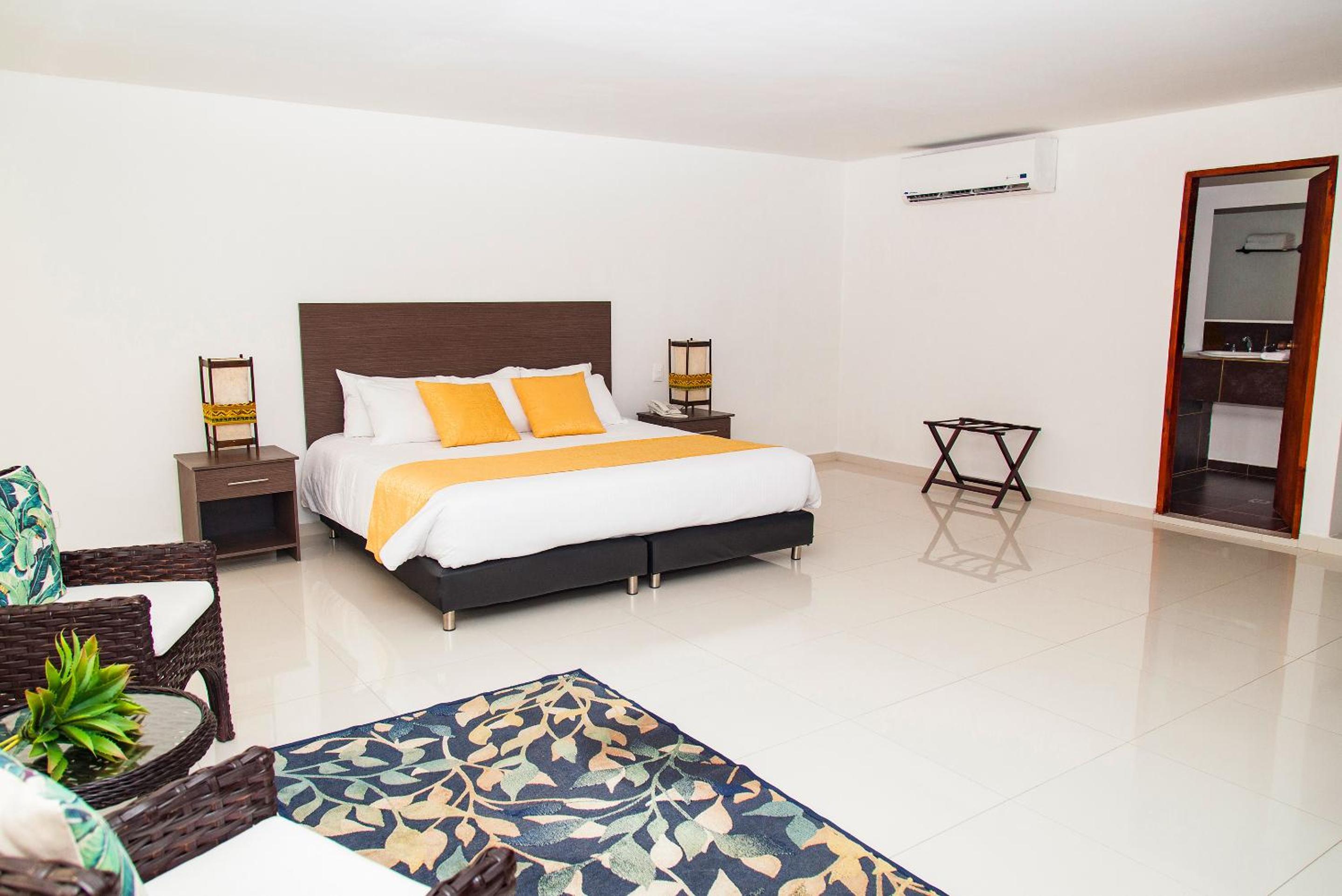 Double Room - Photo 1