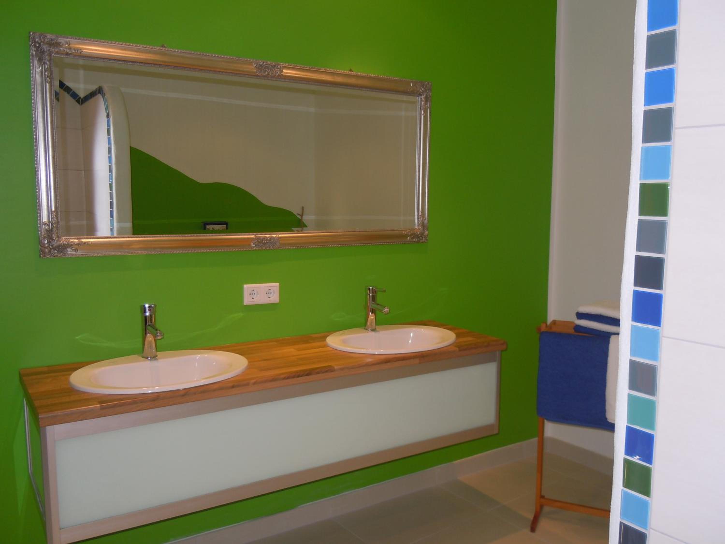 Two-Bedroom Apartment with Terrace photo 3