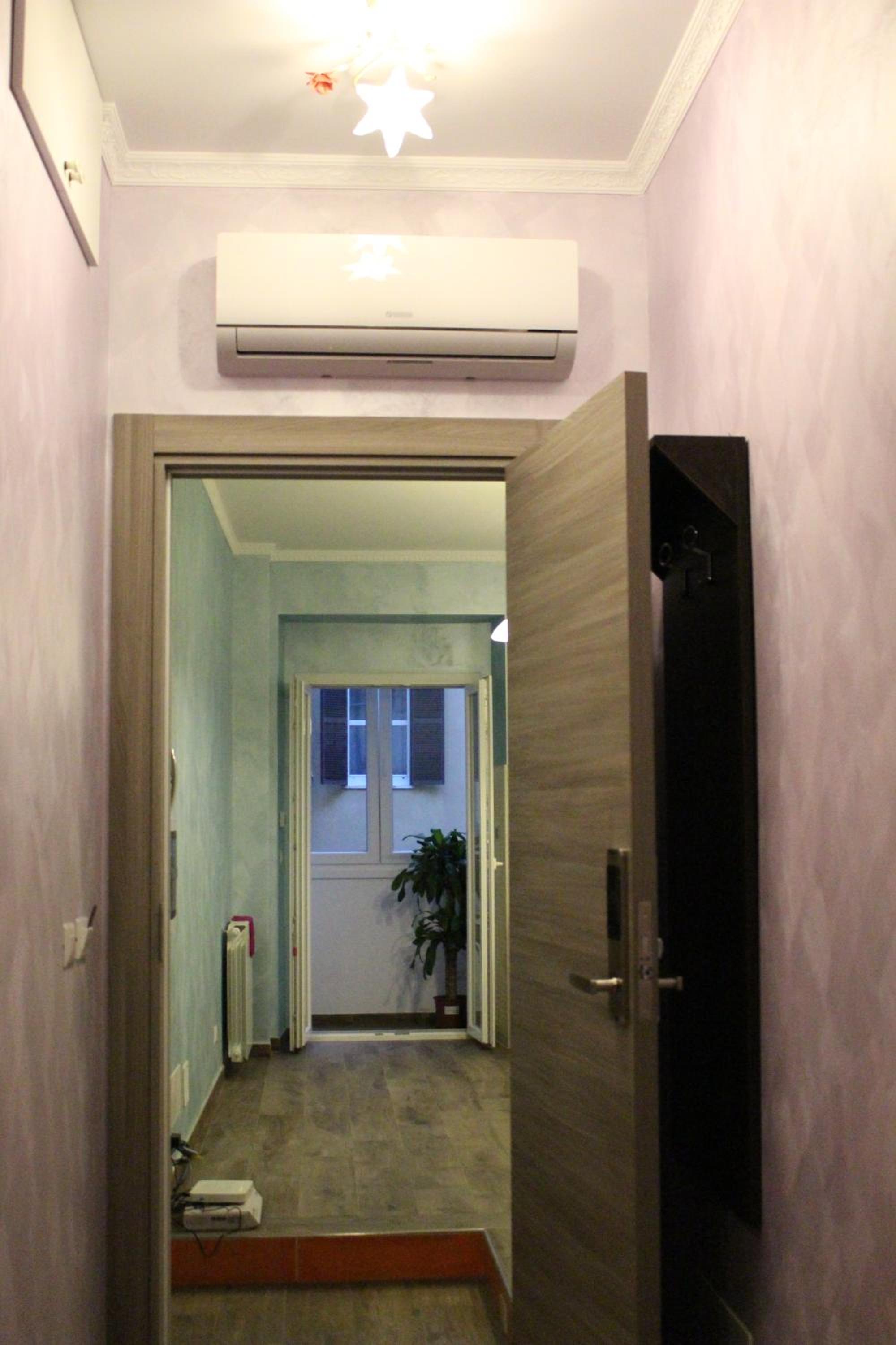 Double Room with Private Bathroom photo 3