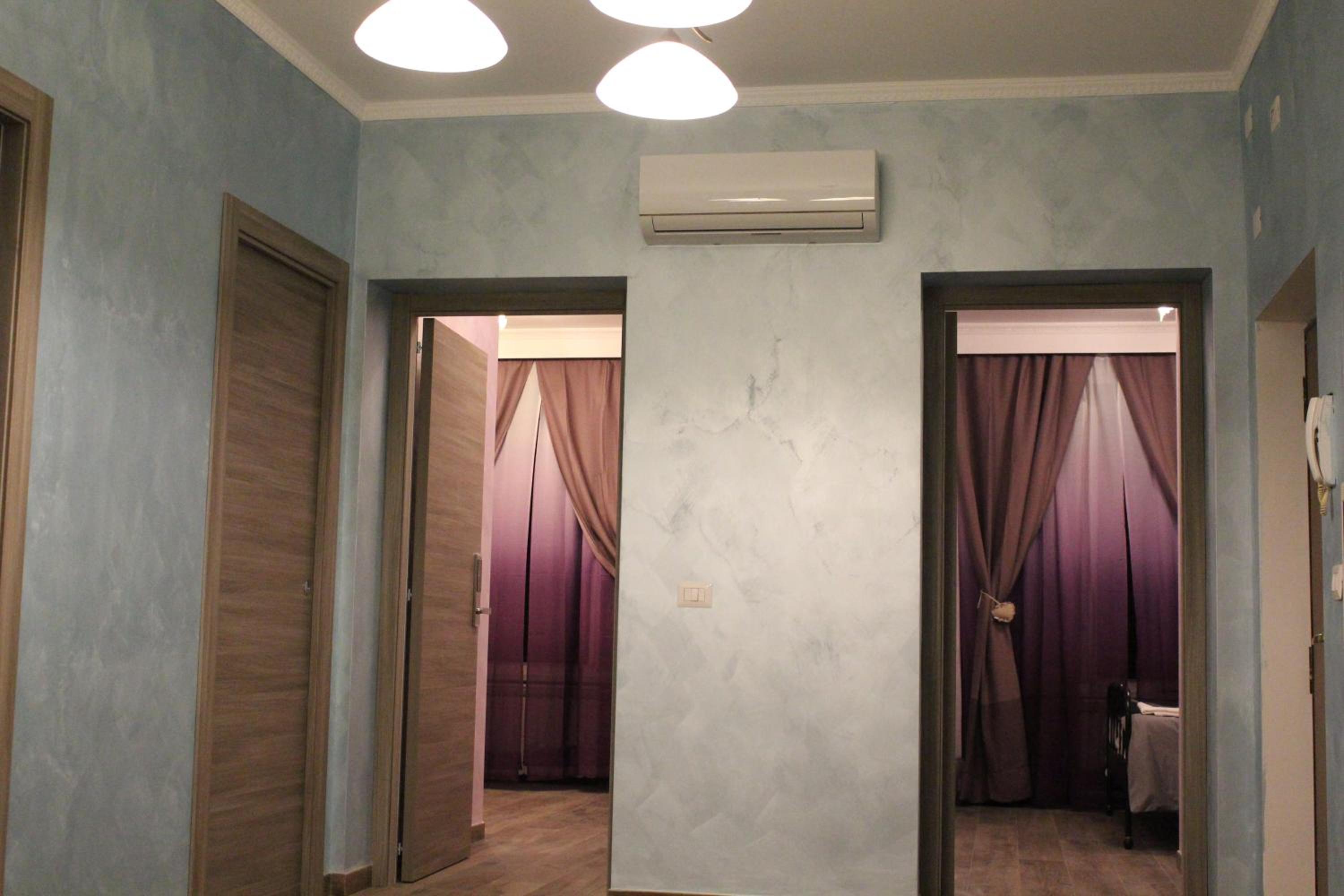 Triple Room with Private Bathroom photo 1