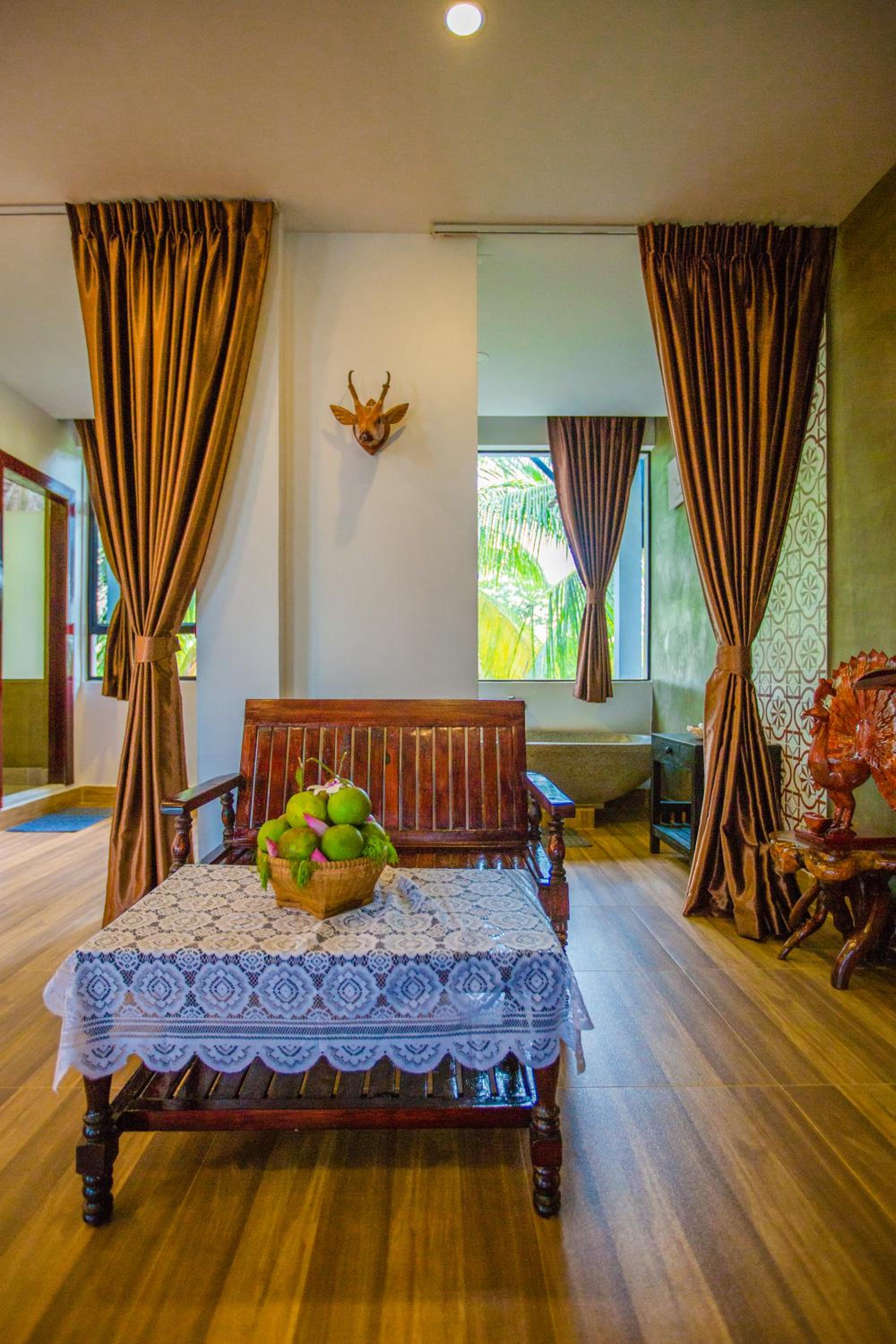 Deluxe Double Room with Terrace Pool View - Photo 2