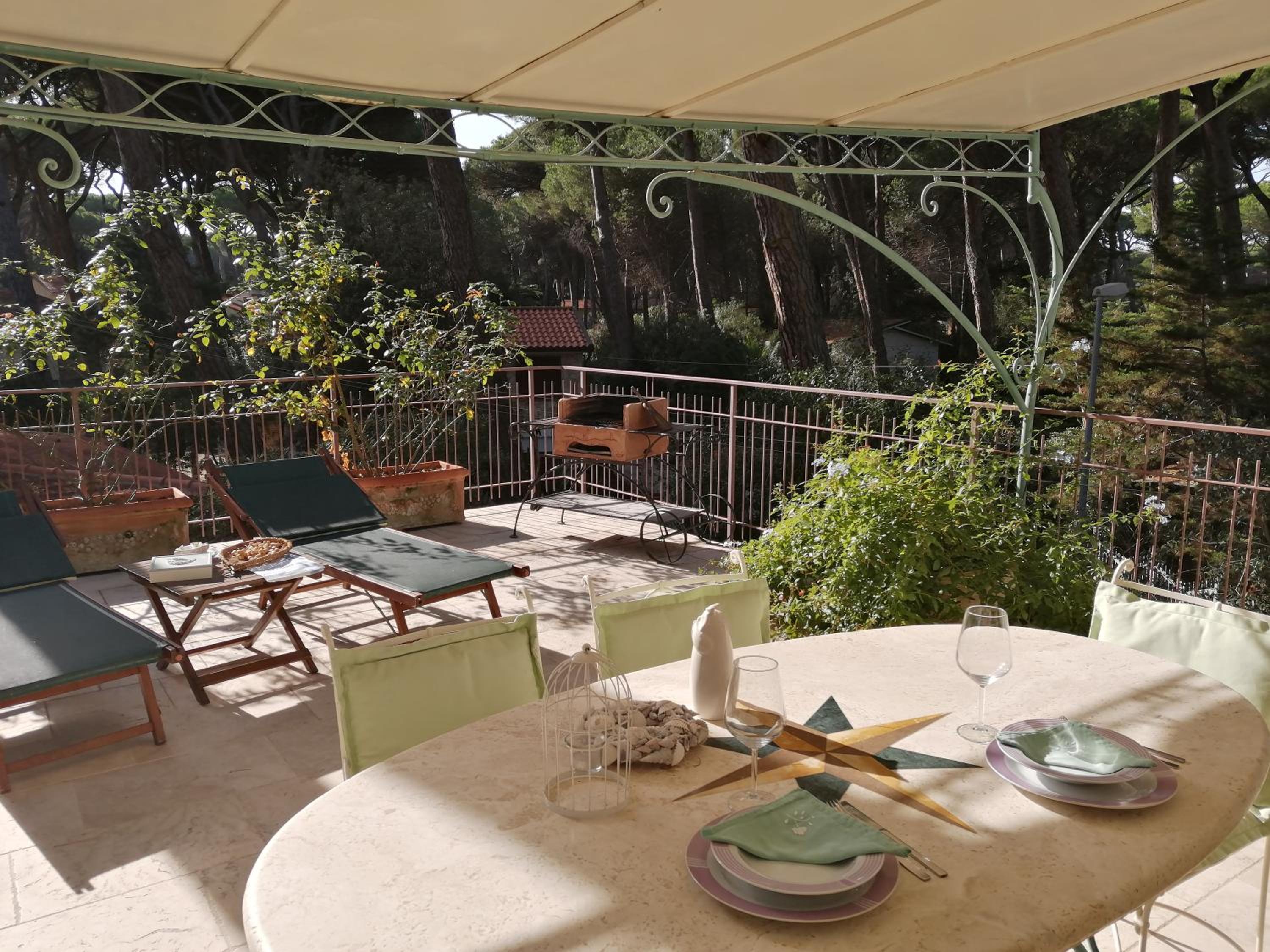 One-Bedroom Apartment (2 Adults) - Via Velathri 7/9 photo 3