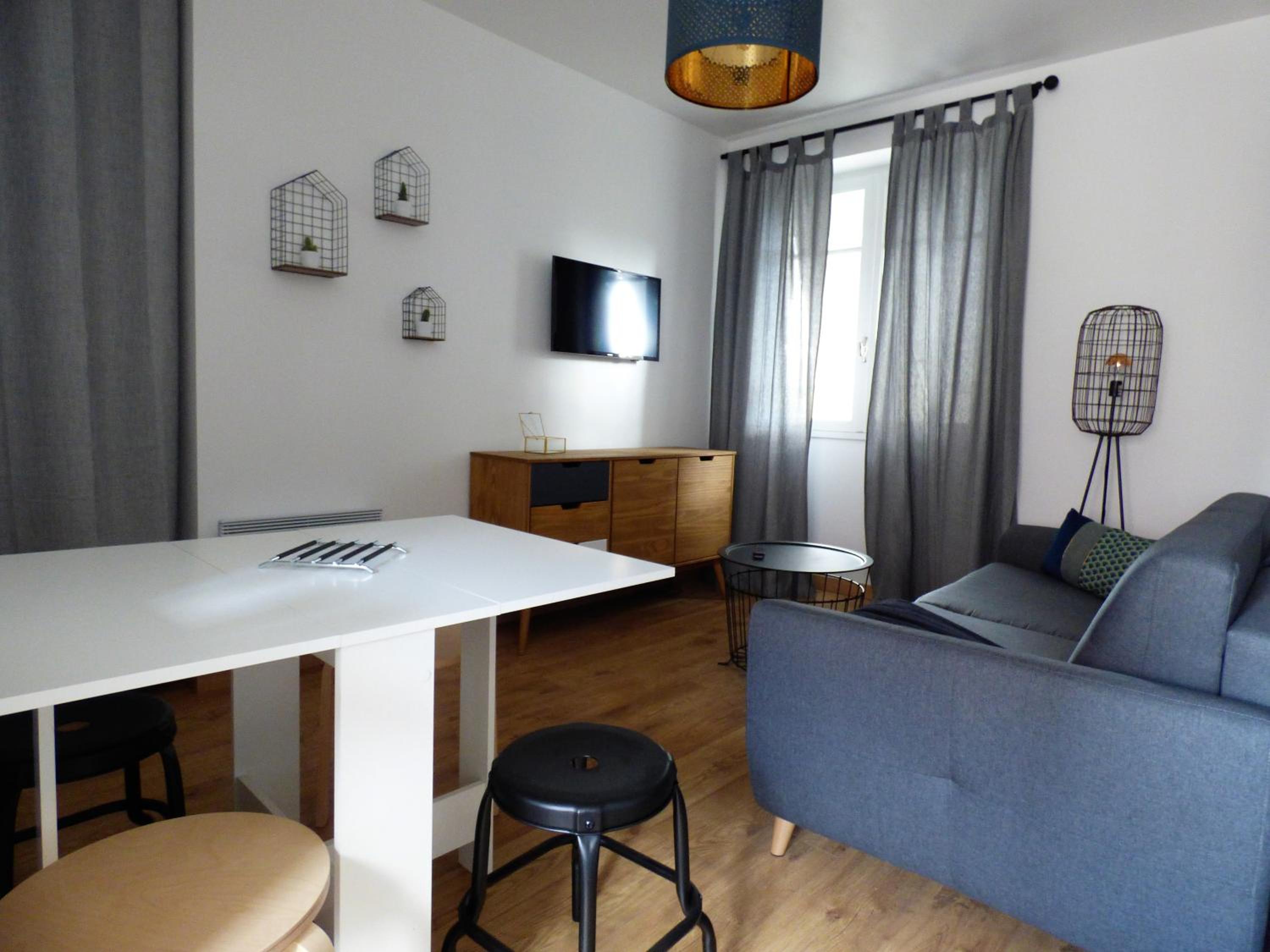 Family Studio - Photo 8