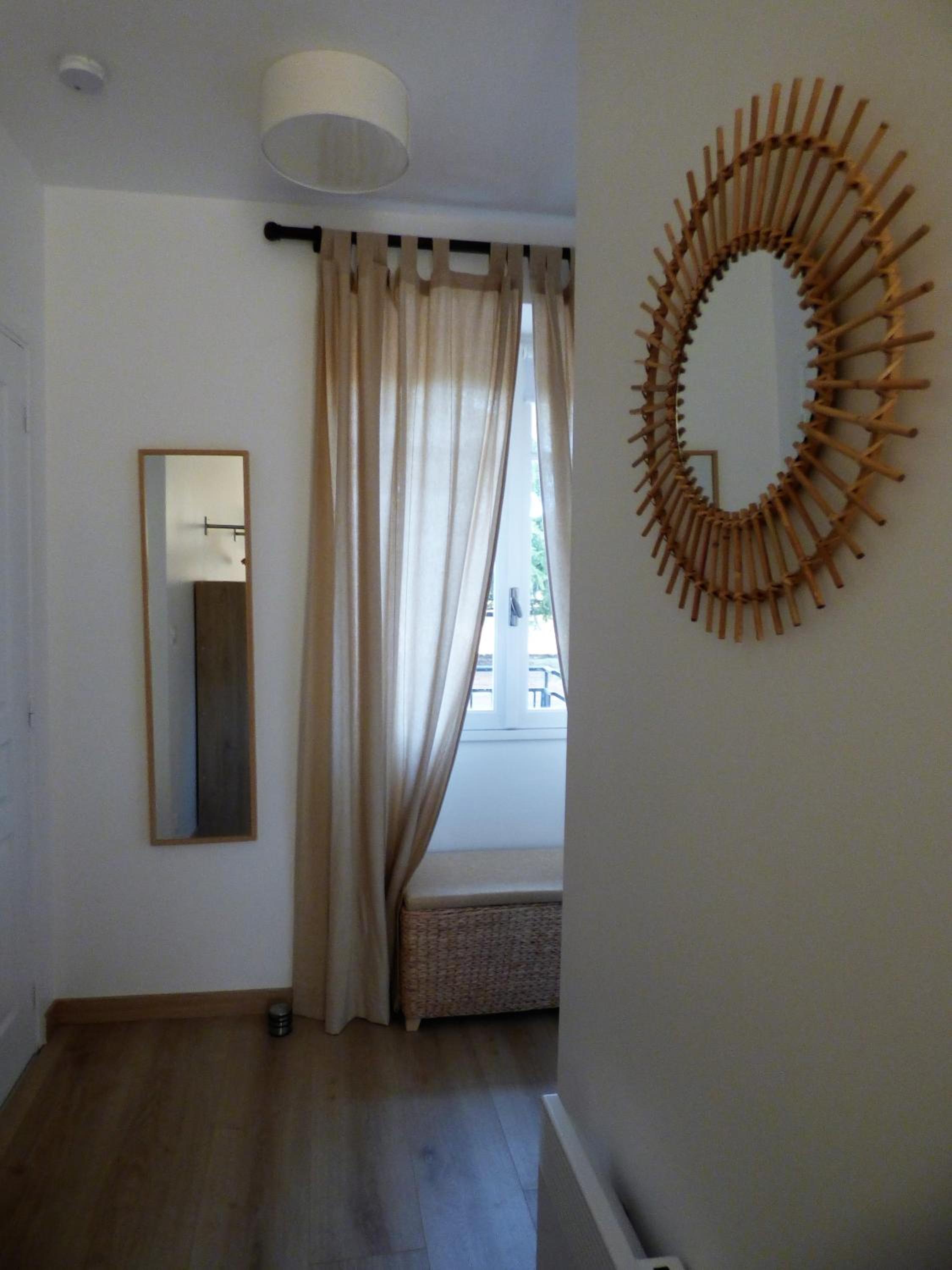 Double Room - Photo 11
