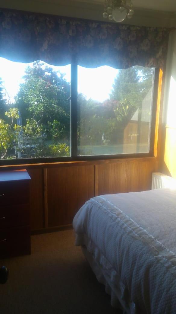 Single Room with Bathroom photo 1