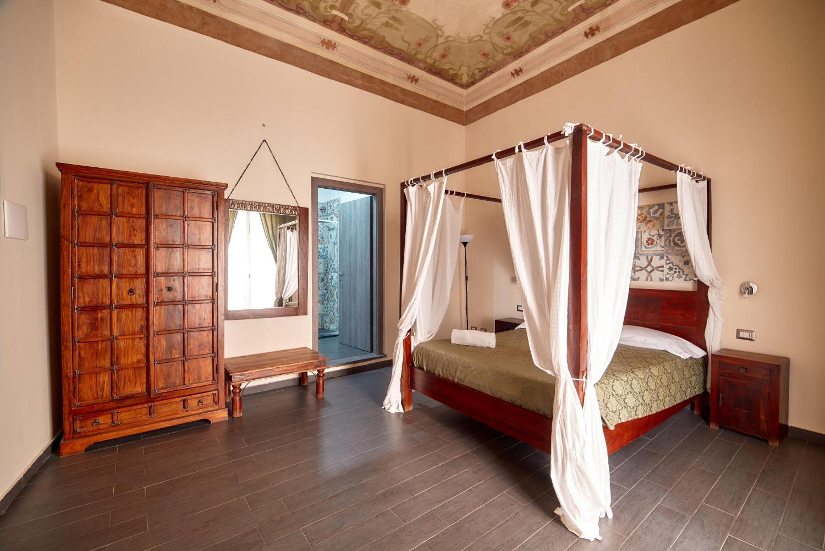 Superior Double Room photo 2