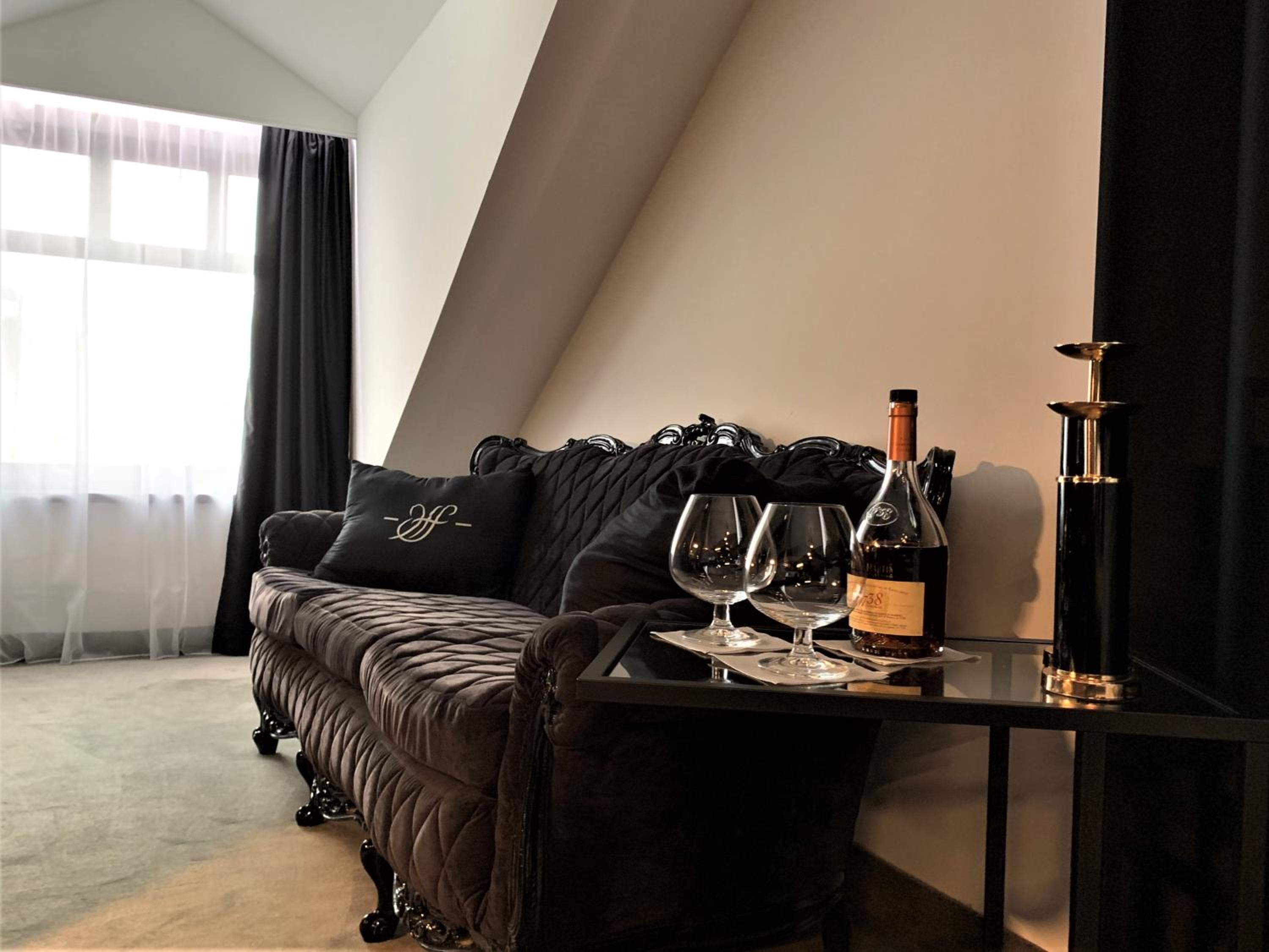 King Suite photo 2