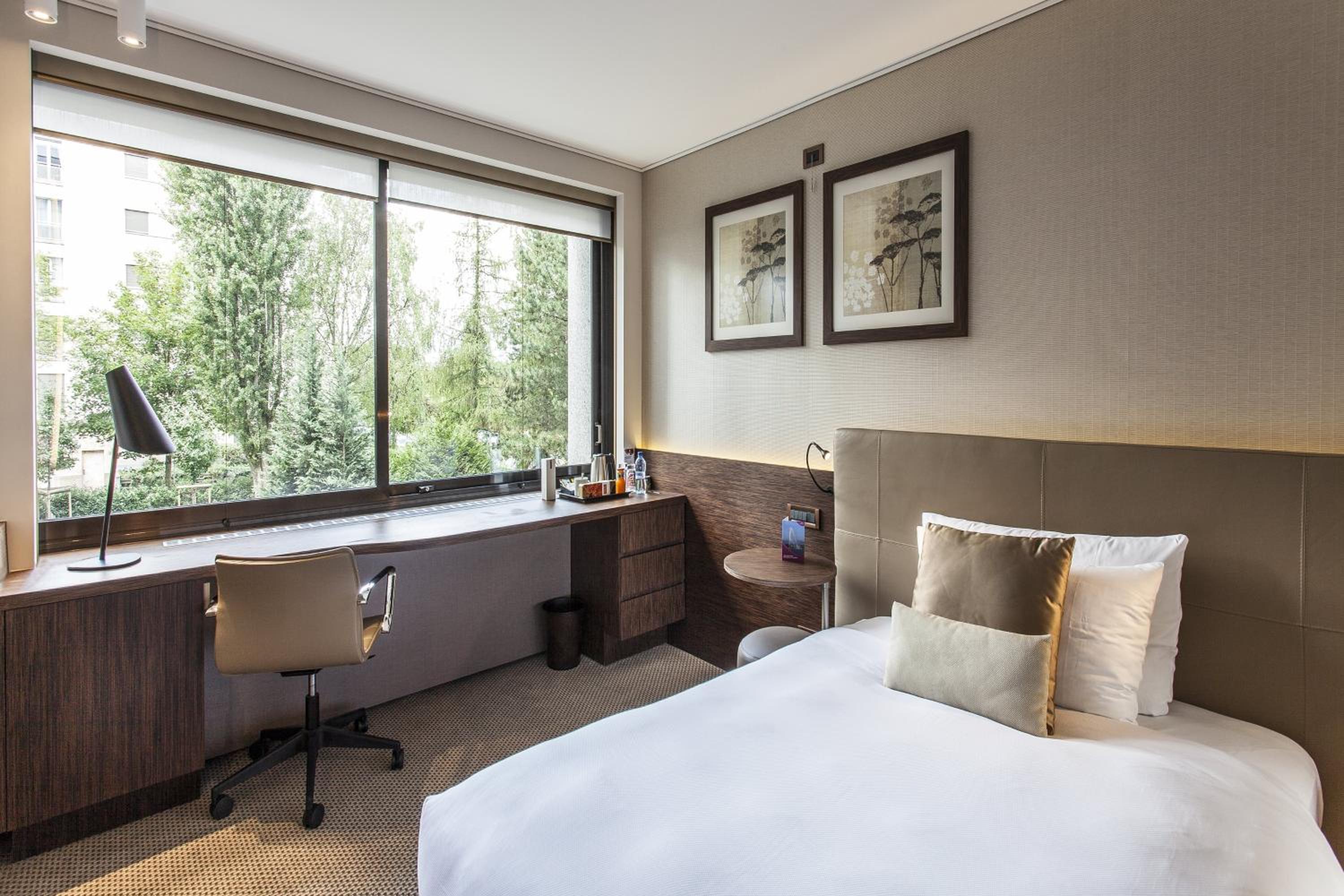 Standard Double Room - Disability Access
