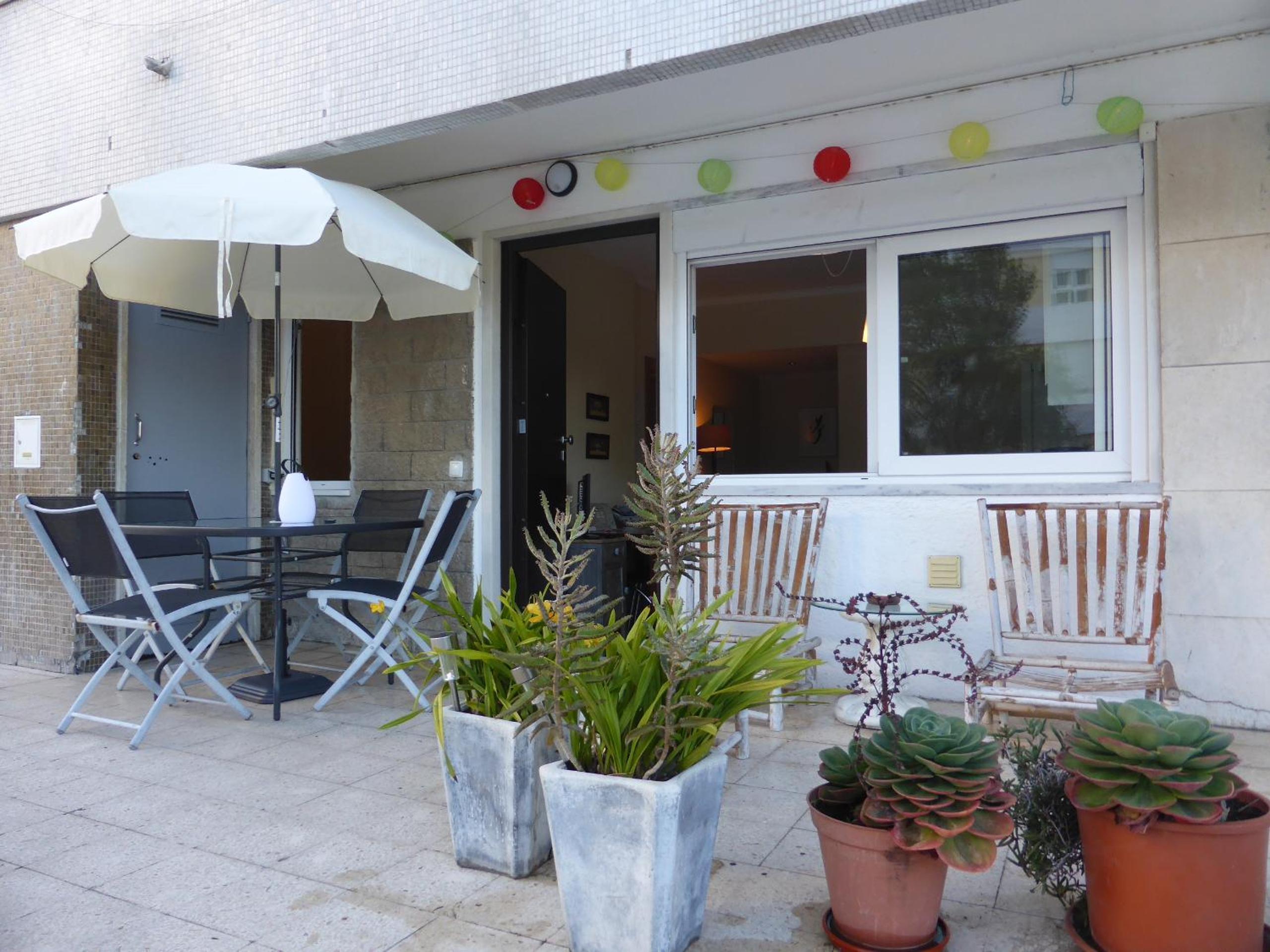 Apartment with Terrace- no River View - Photo 22