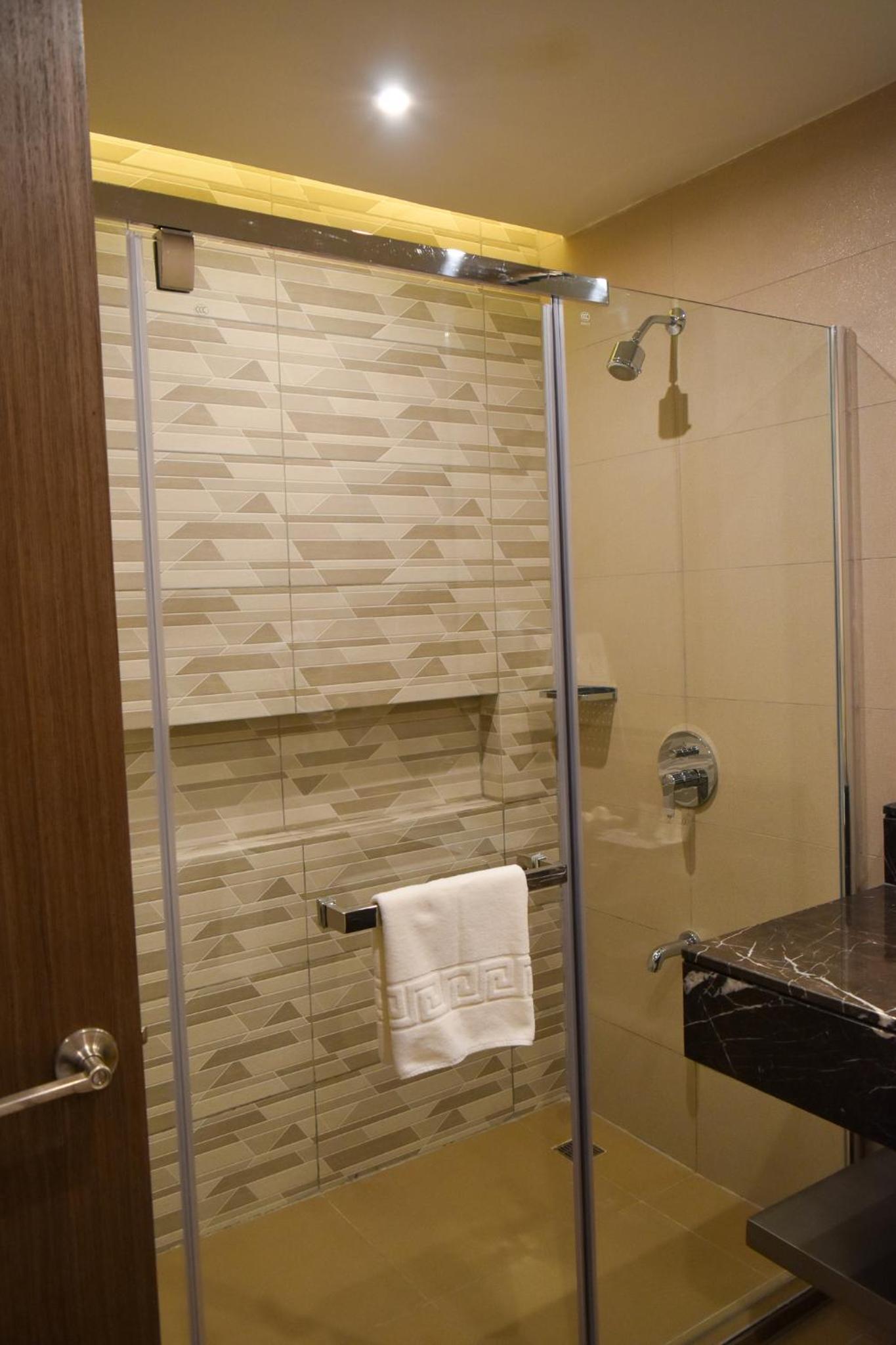 Deluxe Twin Room  - Photo 9