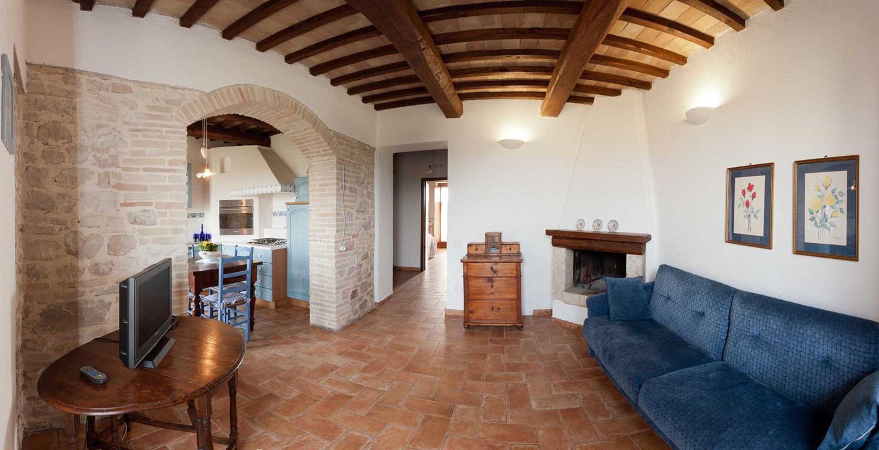 One-Bedroom Apartment with Patio photo 1