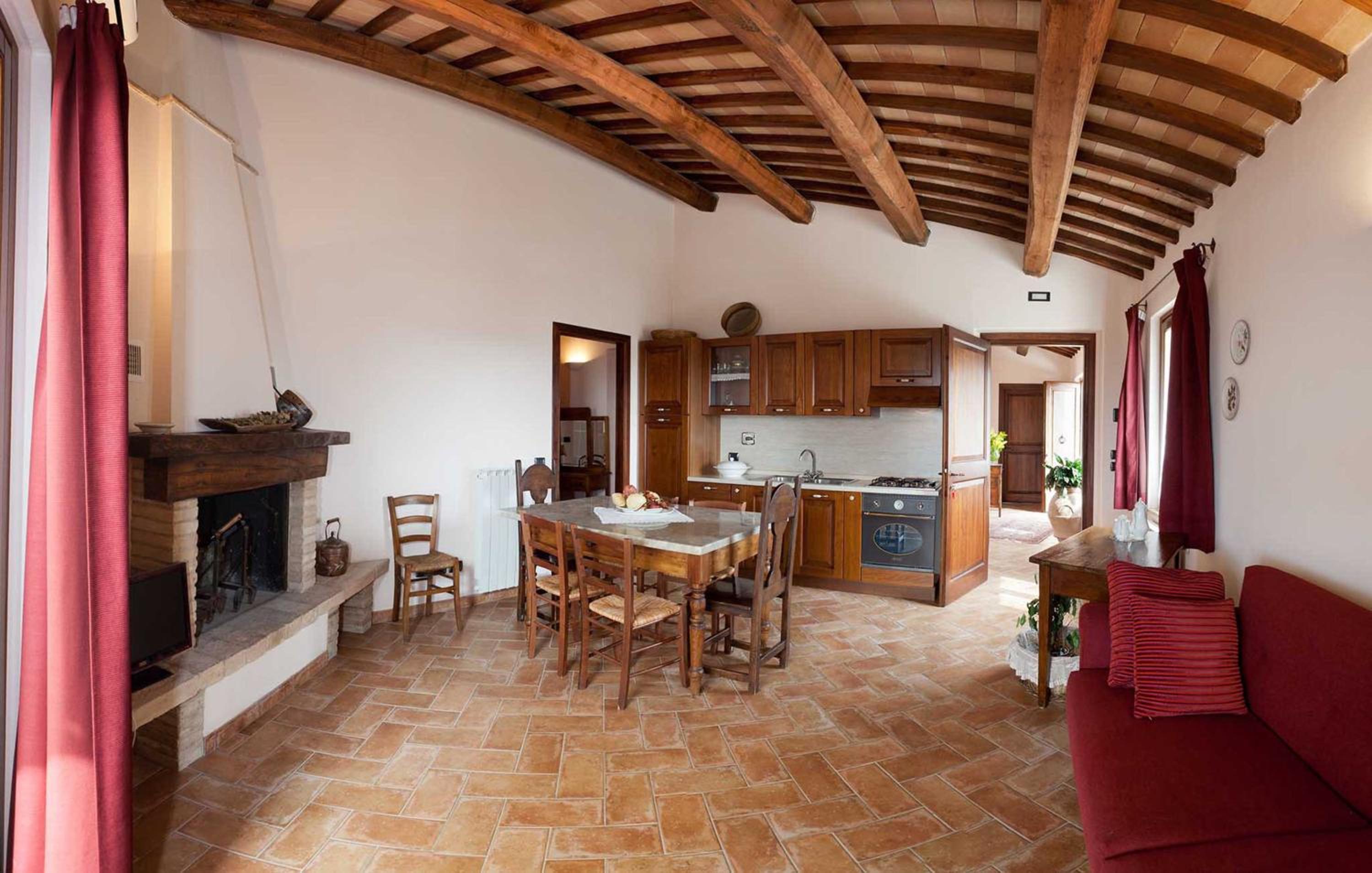 One-Bedroom Apartment with Terrace photo 3