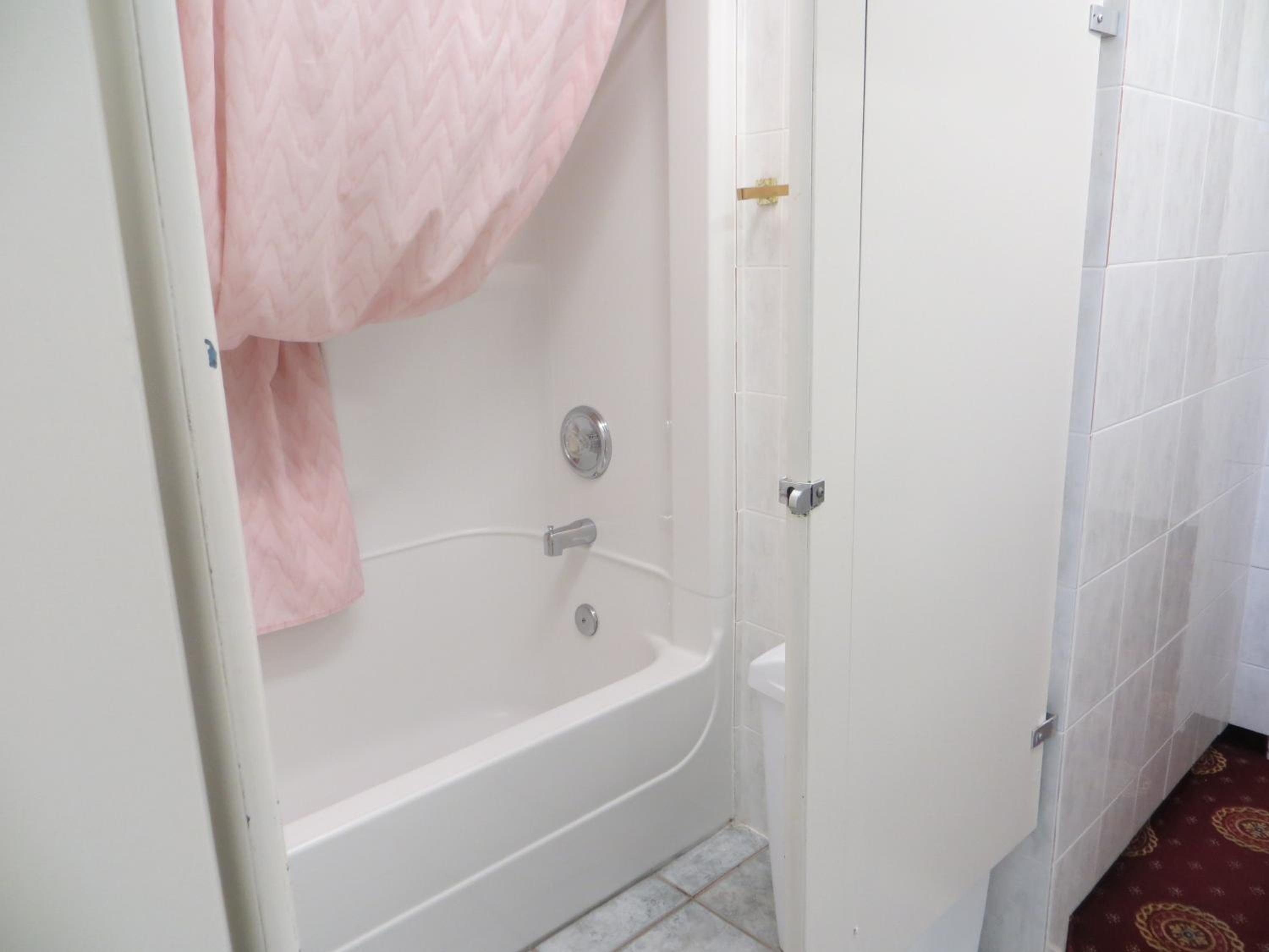 Queen Room with Shared Bathroom